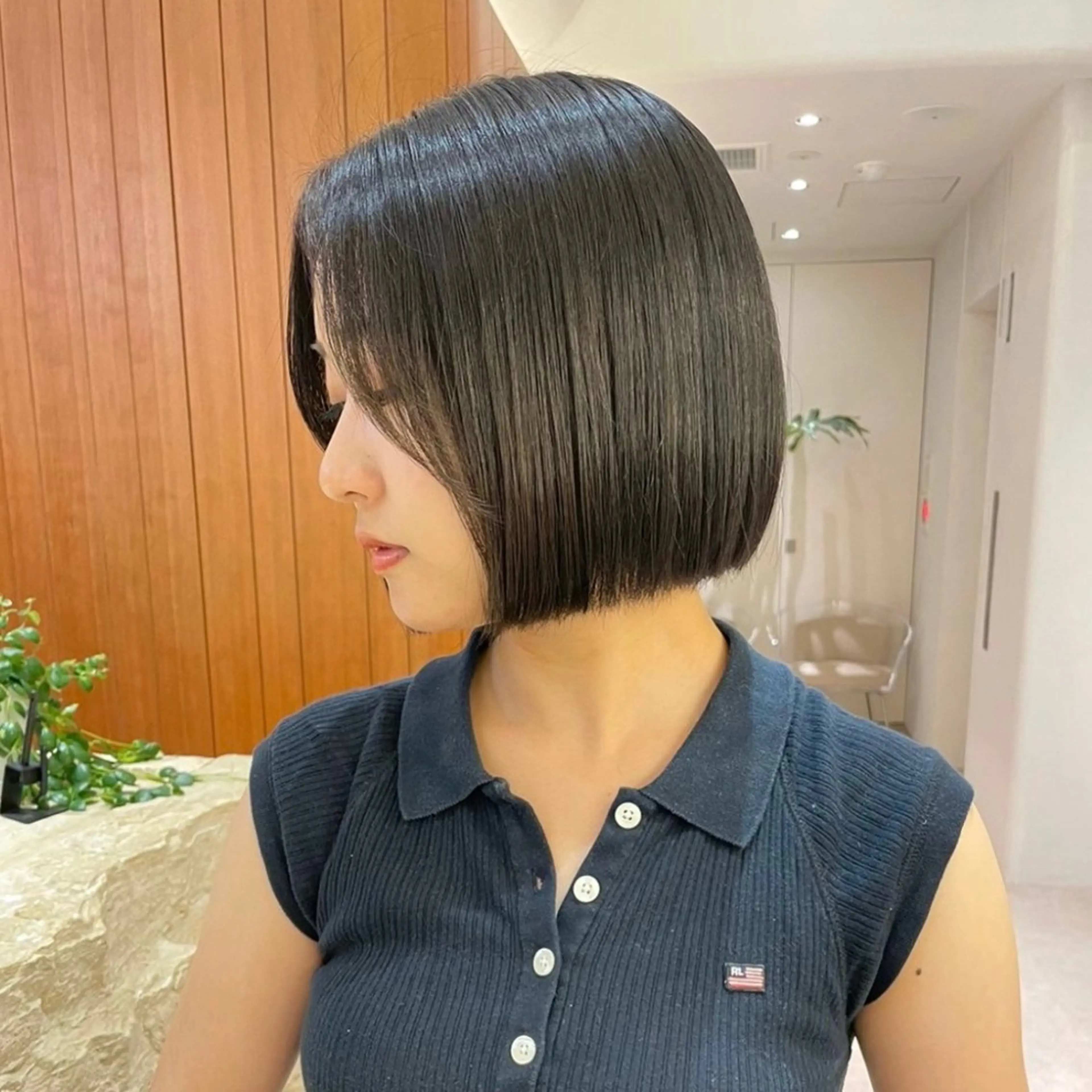 ショート カラー パーマ 切りっぱなしボブ ショートボブ ボブレイヤー 透明感カラー ボブ カット ヘアカラー 縮毛矯正 トリートメント 田中航平/渋谷ボブ/ レイヤーボブのヘアスタイル