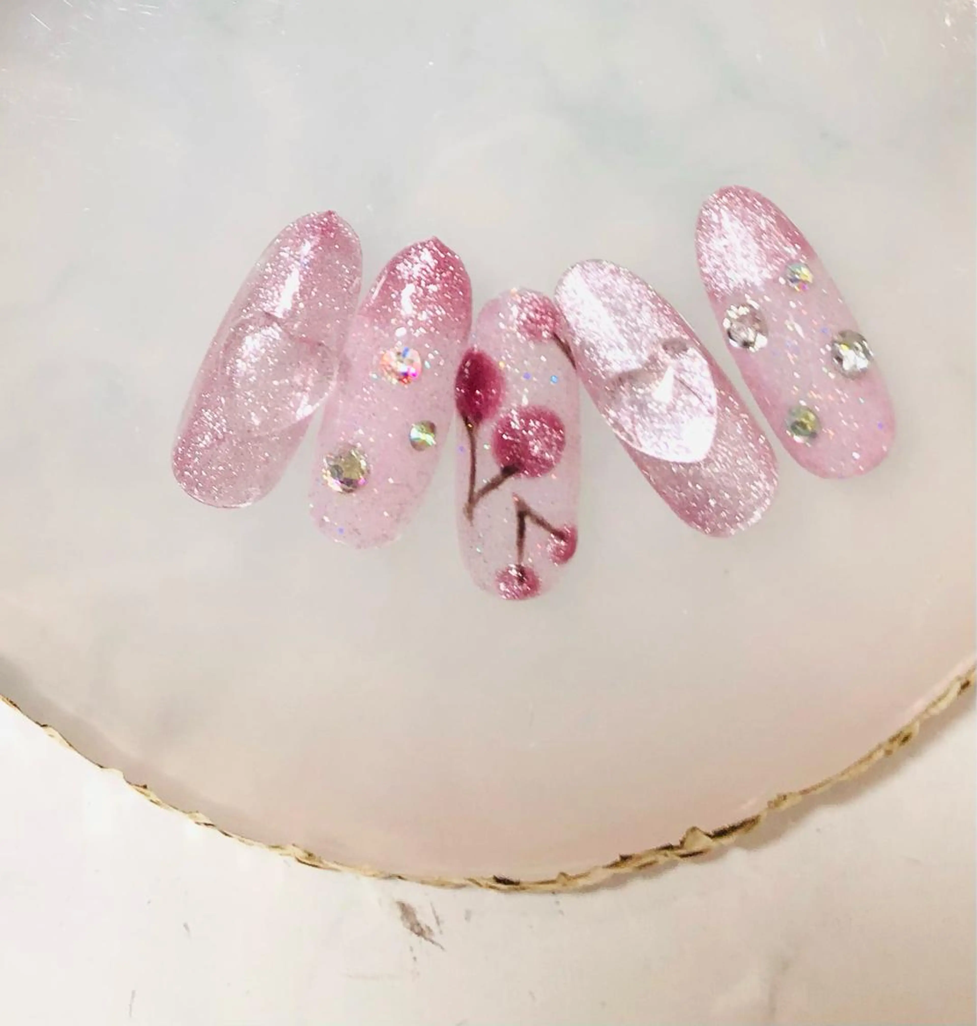 ネイル ハート マグネットネイル Ｈ3（エイチスリー）所属・H3 hitoのネイルデザイン