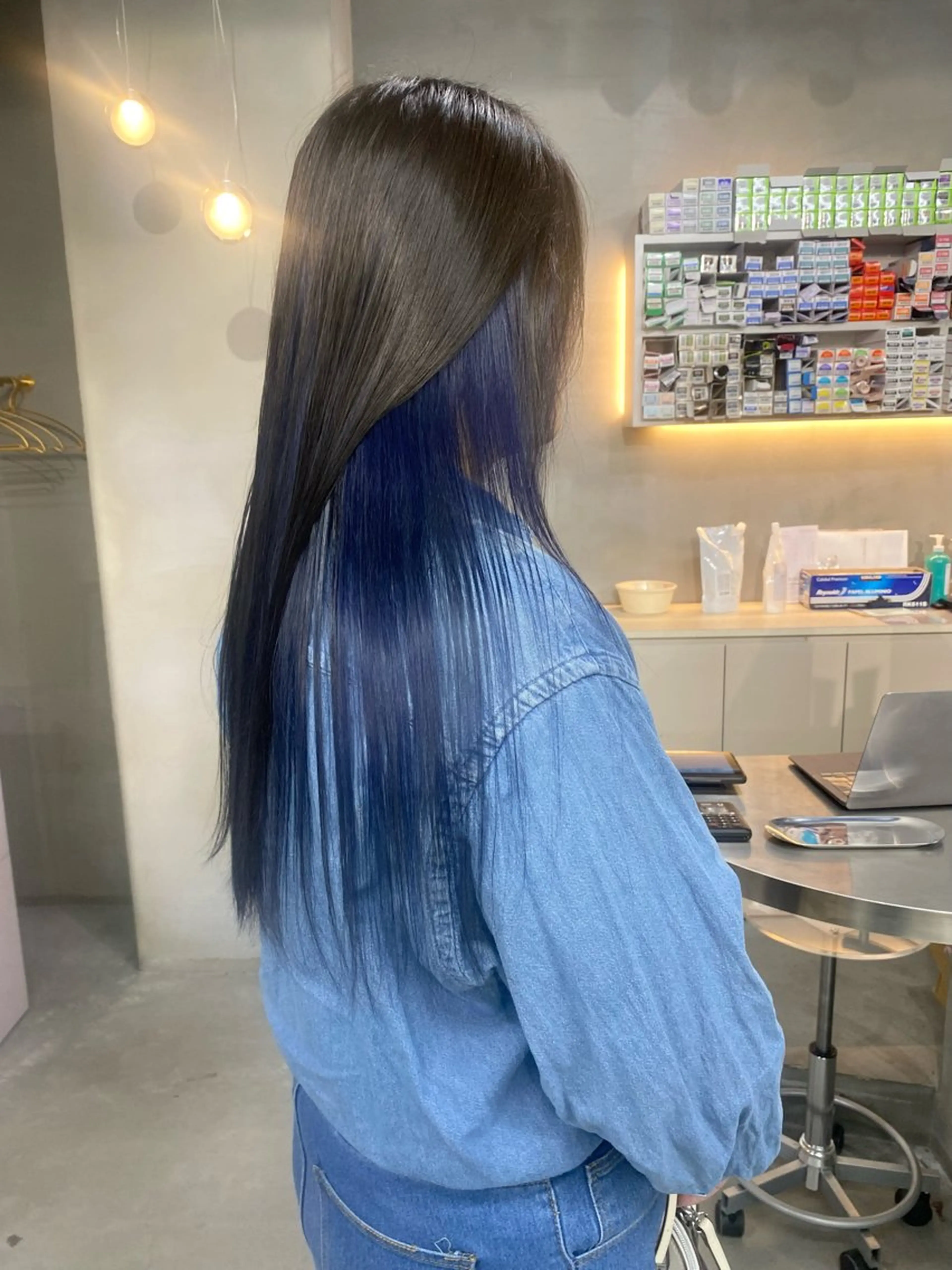 ロング カラー ヘアカラー 前橋 姫奈のヘアスタイル