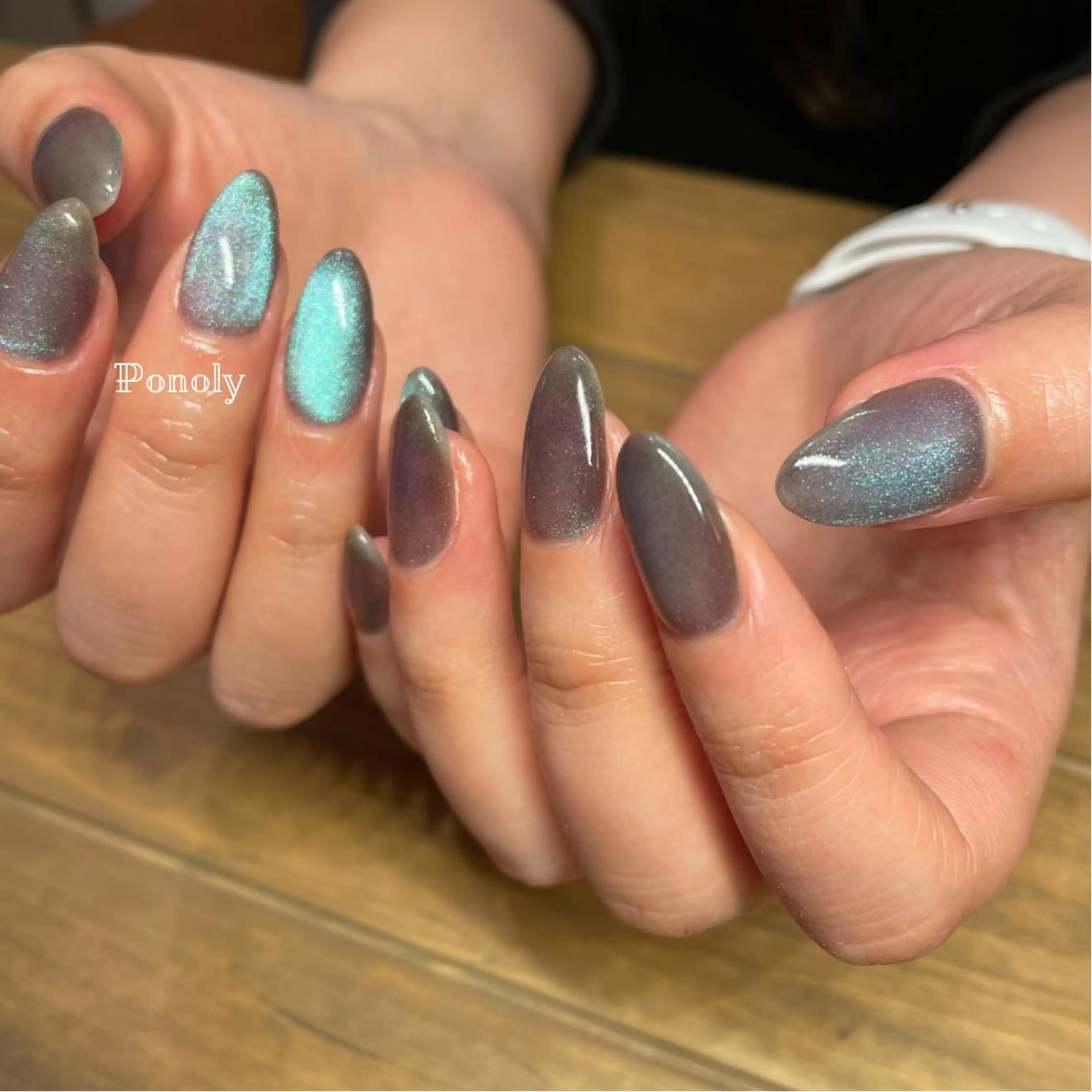 ショート ネイル ジェルネイル マグネットネイル ニュアンスネイル ワンカラーネイル パラジェル ハンドネイル 10ten Mikiのネイルデザイン