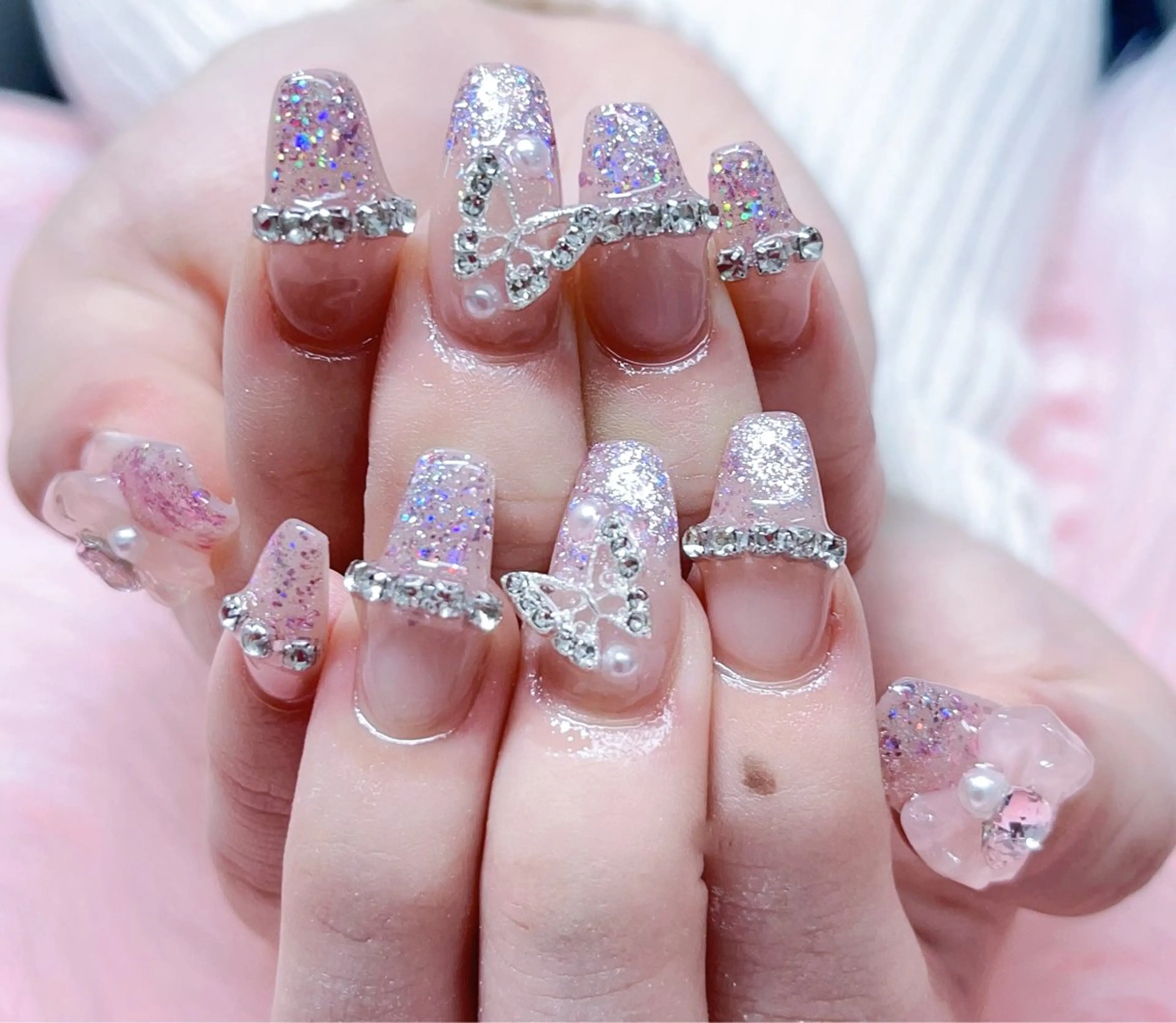 ネイル フットネイル フレンチネイル ジェルネイル ゴージャス ハート ハンドネイル MoonNail ユリ🌸のネイルデザイン