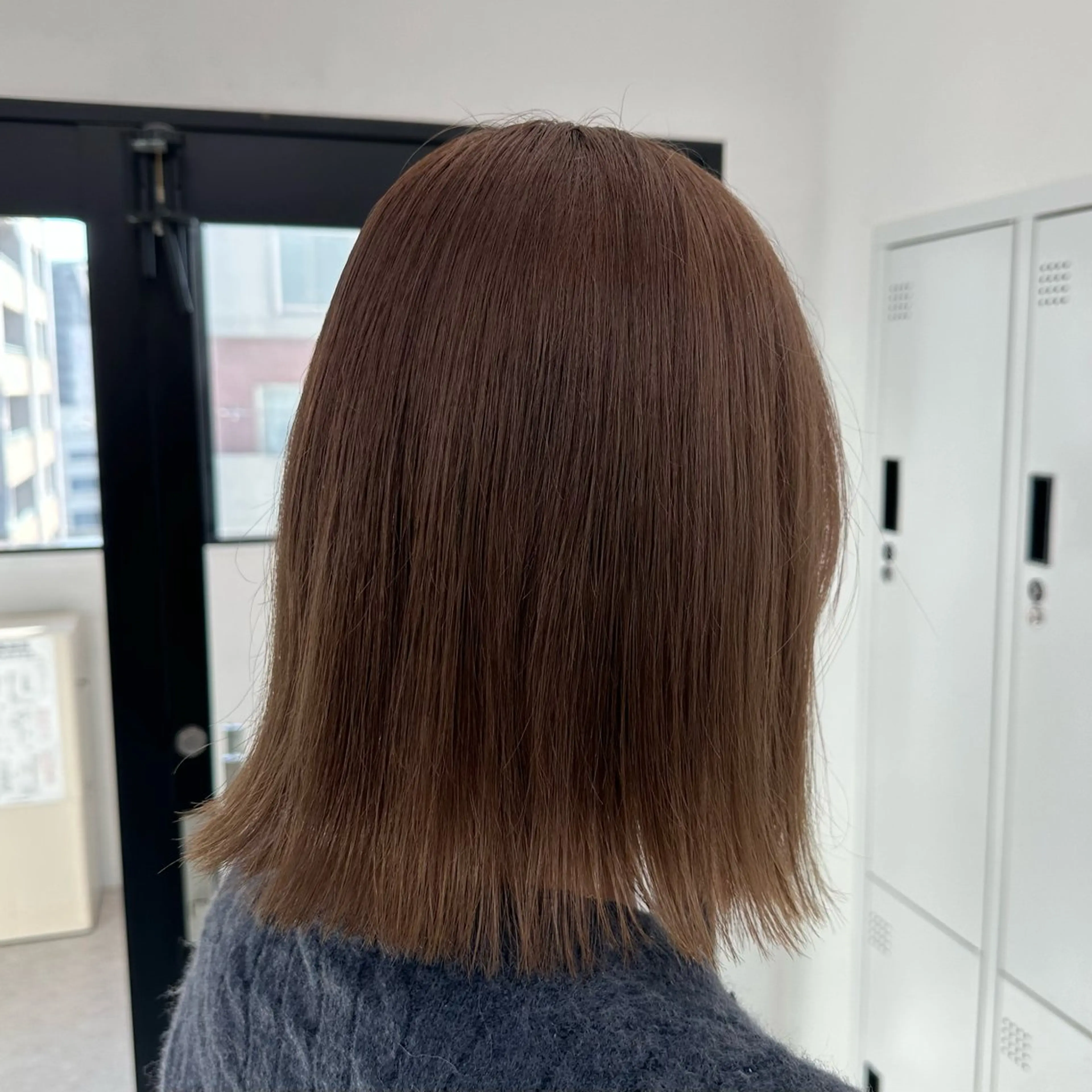 カラー ブラウンカラー ヘアカラー トリートメント 💎艶々ハイトーン MOE💍🤍のヘアスタイル