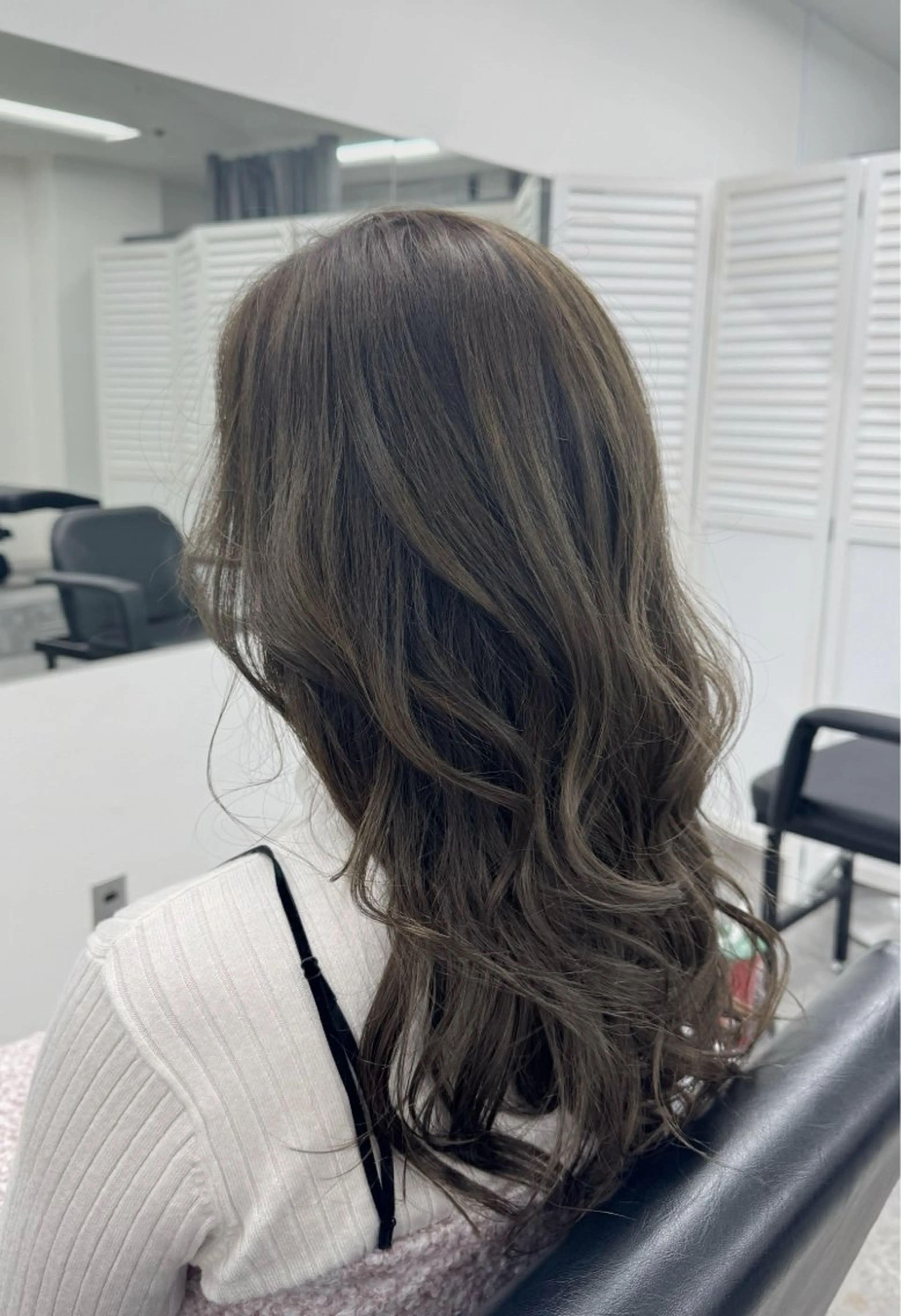 カラー グレージュ 髪質改善メニュー 長井 美佐子のヘアスタイル