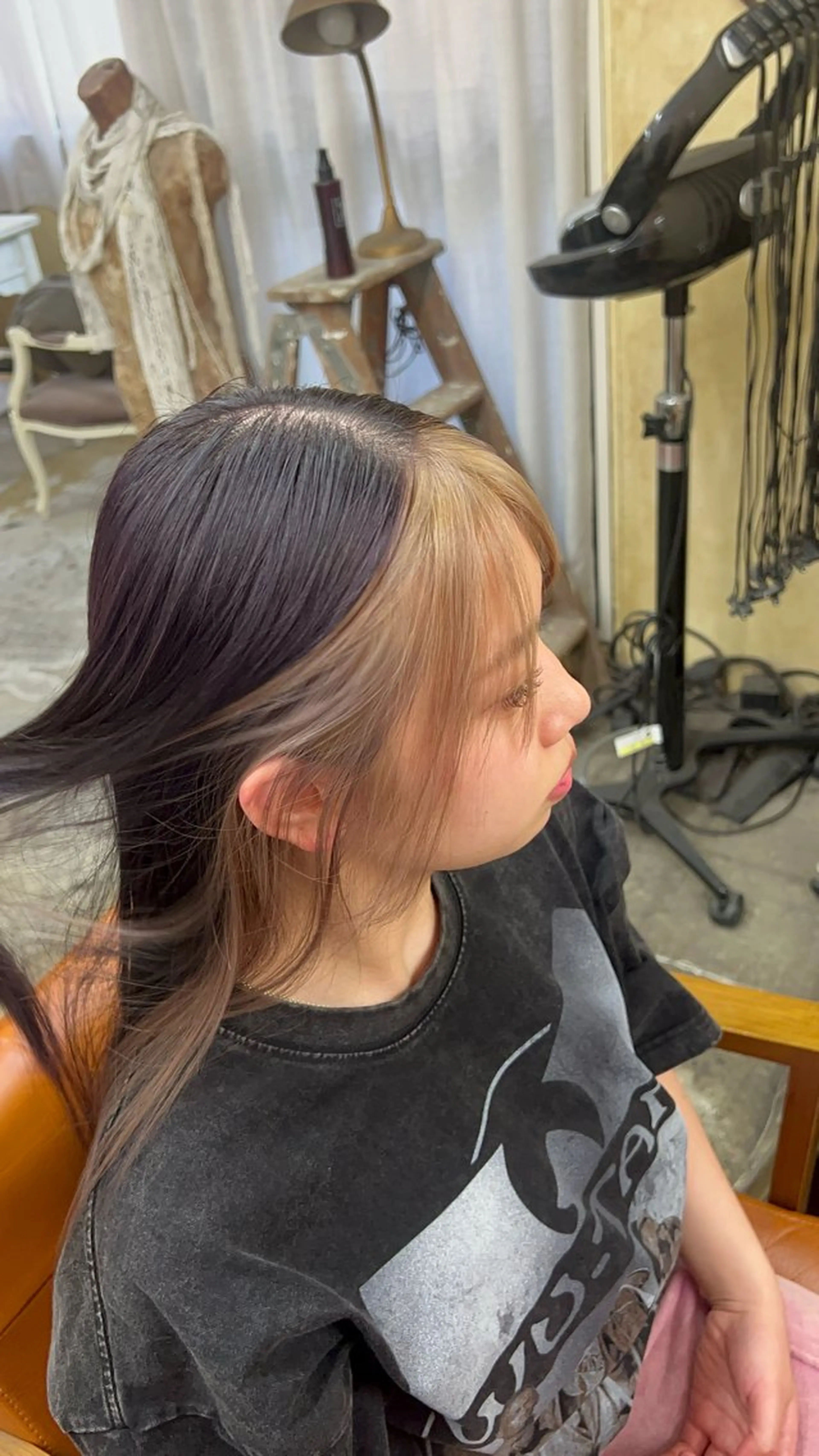 カラー ヘアカラー 赤木 俊太のヘアスタイル