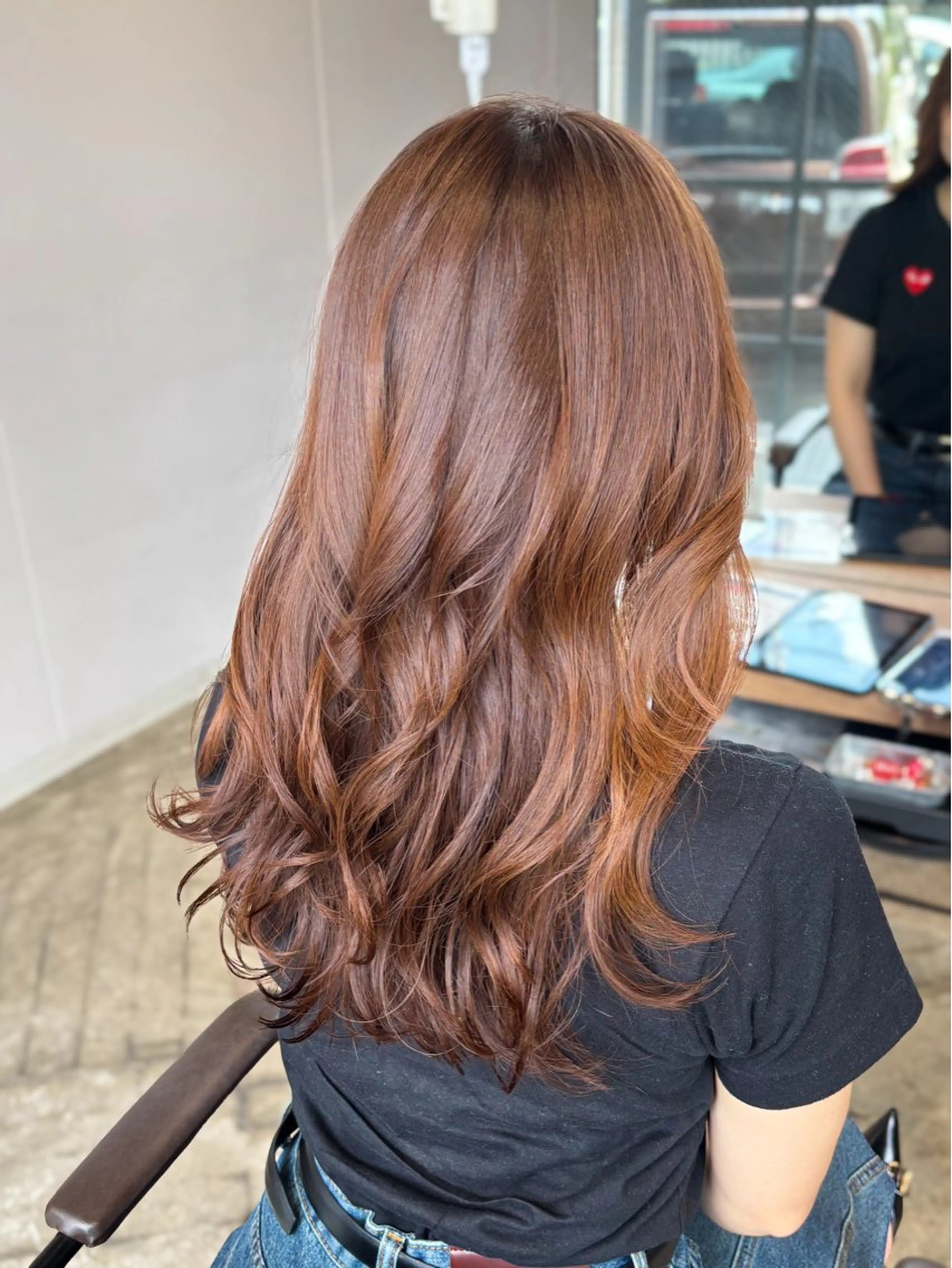 ロング カラー ブラウンカラー オレンジ オレンジブラウン カット ヘアカラー はっとり ななせのヘアスタイル