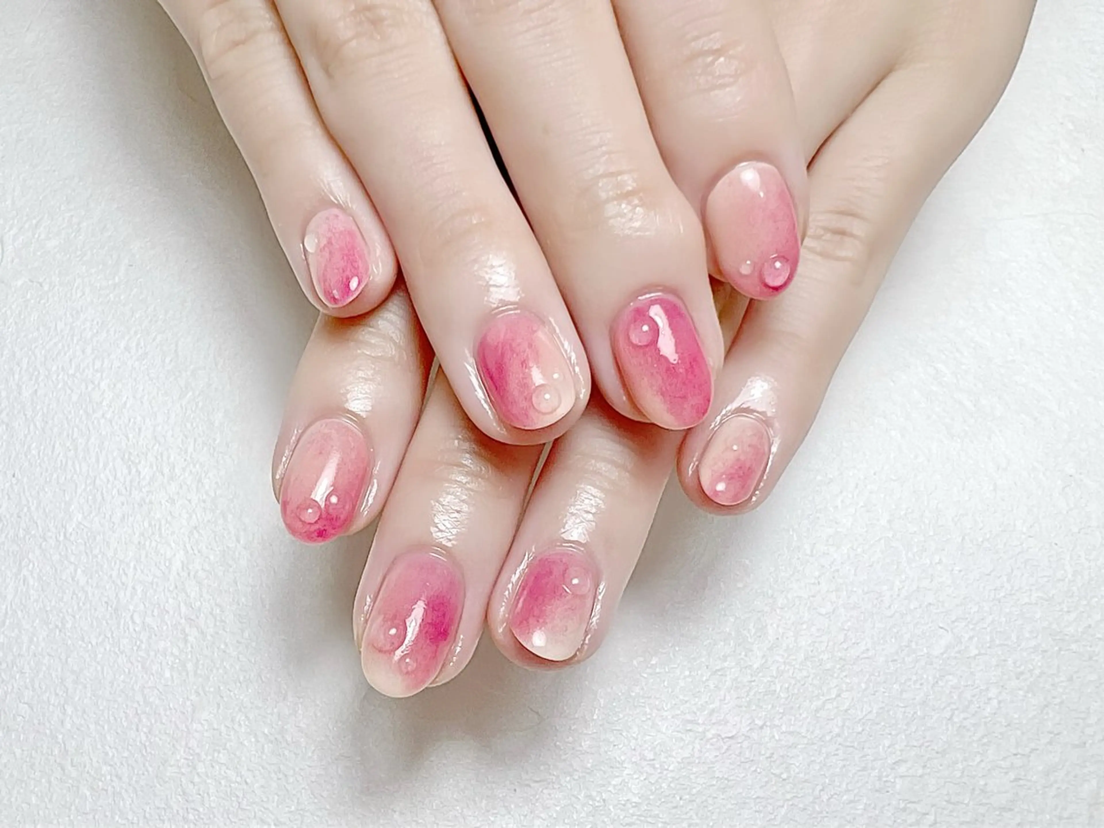 ネイル ニュアンスネイル rouse nail RISATOのネイルデザイン