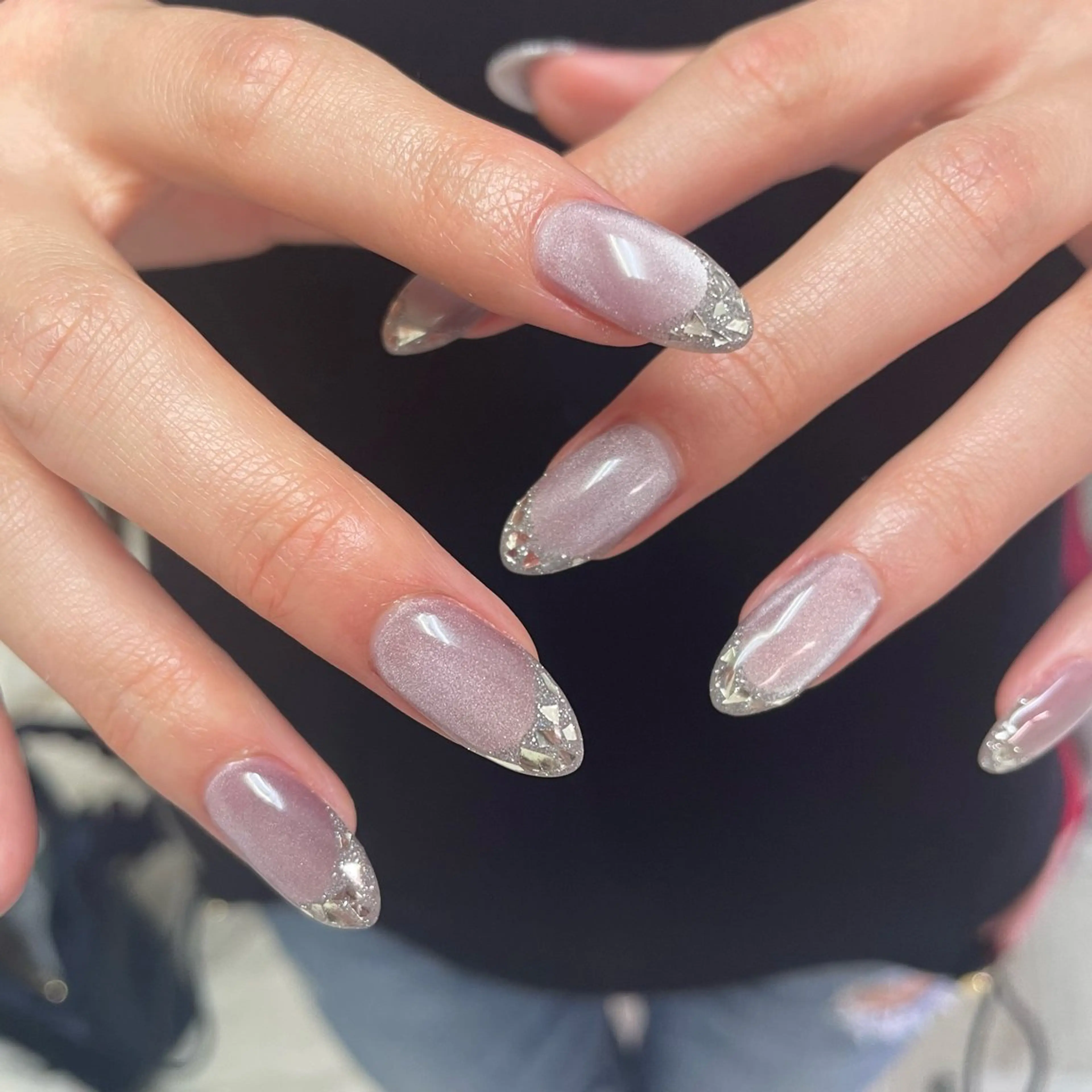 ネイル フレンチネイル ガラスフレンチ hazuki / Salon Biのネイルデザイン