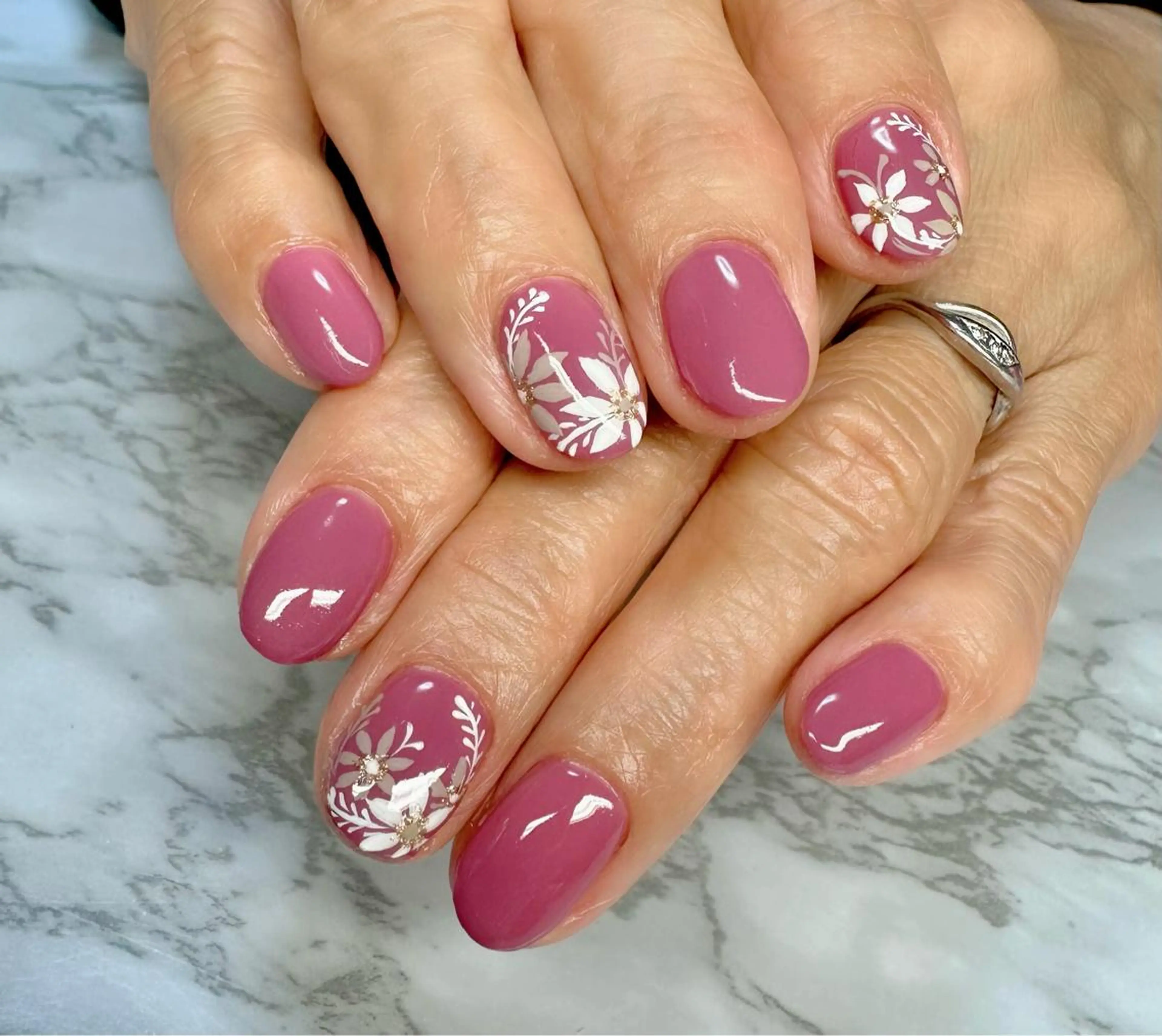 ネイル M.N_ nailのネイルデザイン