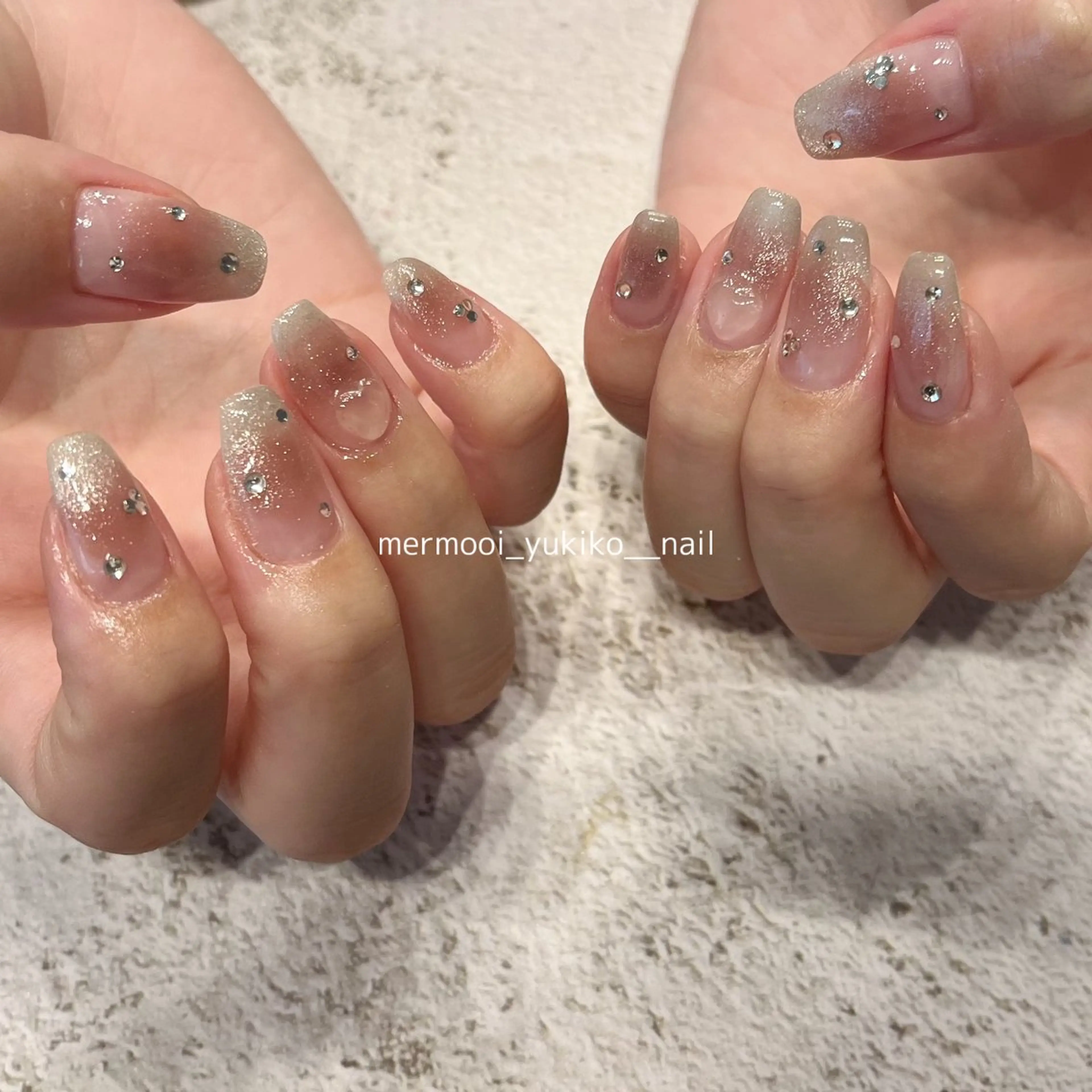 ネイル アートネイル チークネイル ジェルネイル 韓国ネイル マグネットネイル melumooi nailのネイルデザイン