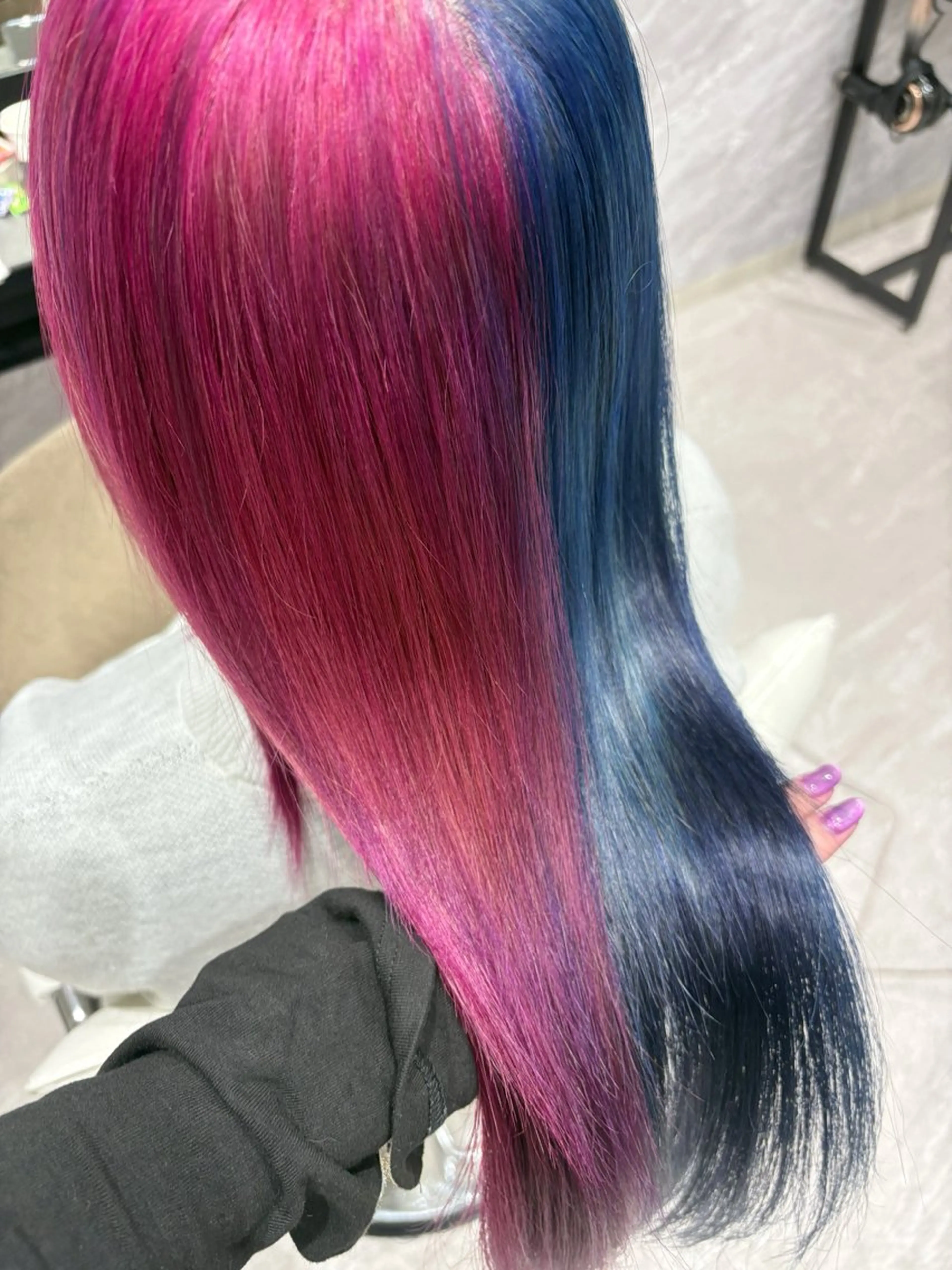 ロング ヘアカラー ハイトーン/カラー /ウルフ/RENAのヘアスタイル