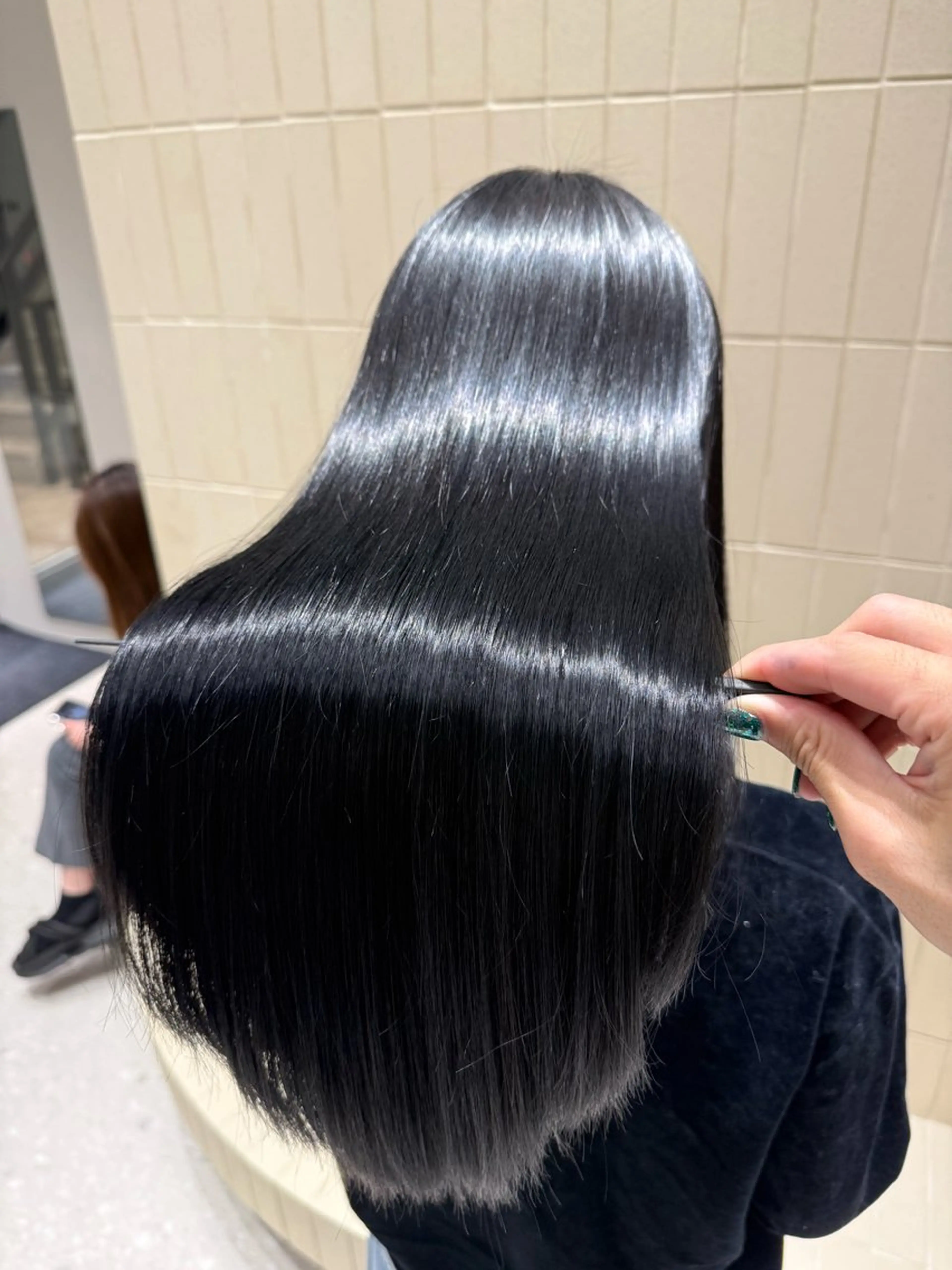ロング カラー パーマ ヘアアレンジ ブリーチ 縮毛矯正 ストレートパーマ 縮毛矯正 縮毛矯正/髪質改善/ ブリーチ毛/木元渓太のヘアスタイル