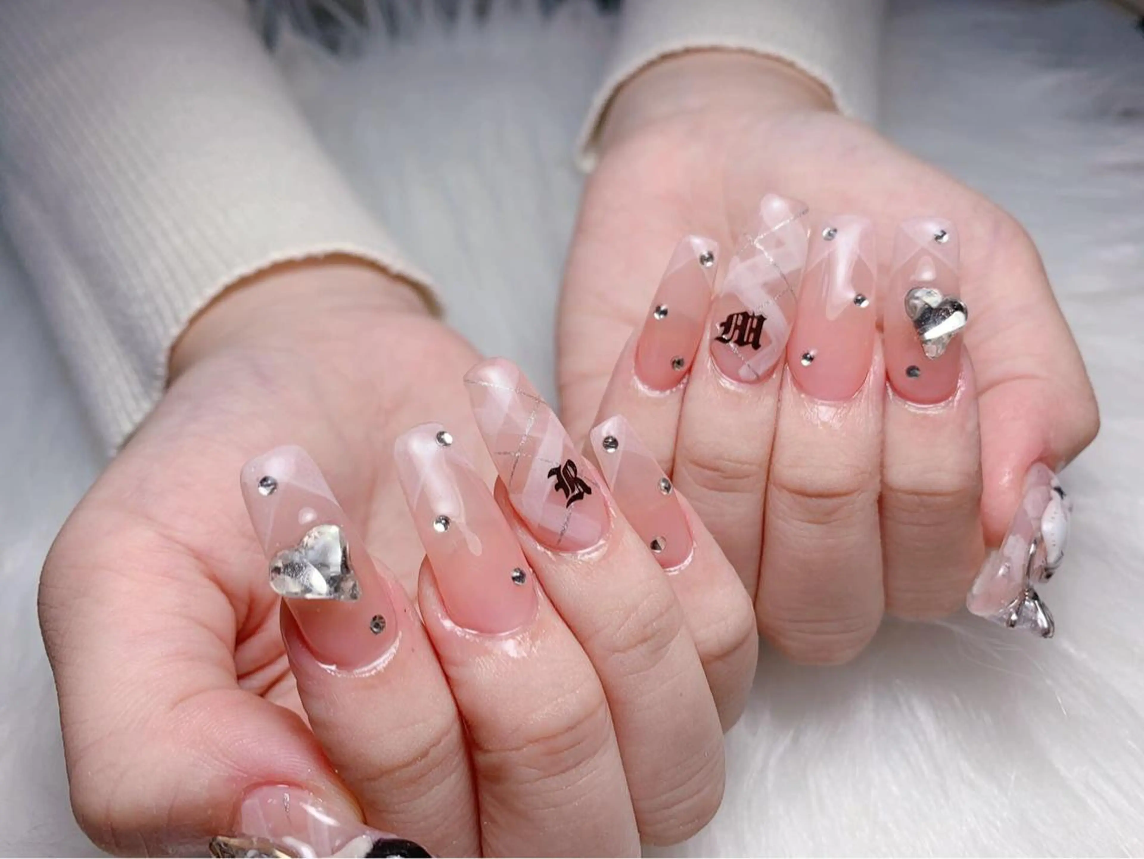 ネイル MiKi Nai池袋 長さだし得意のネイルデザイン