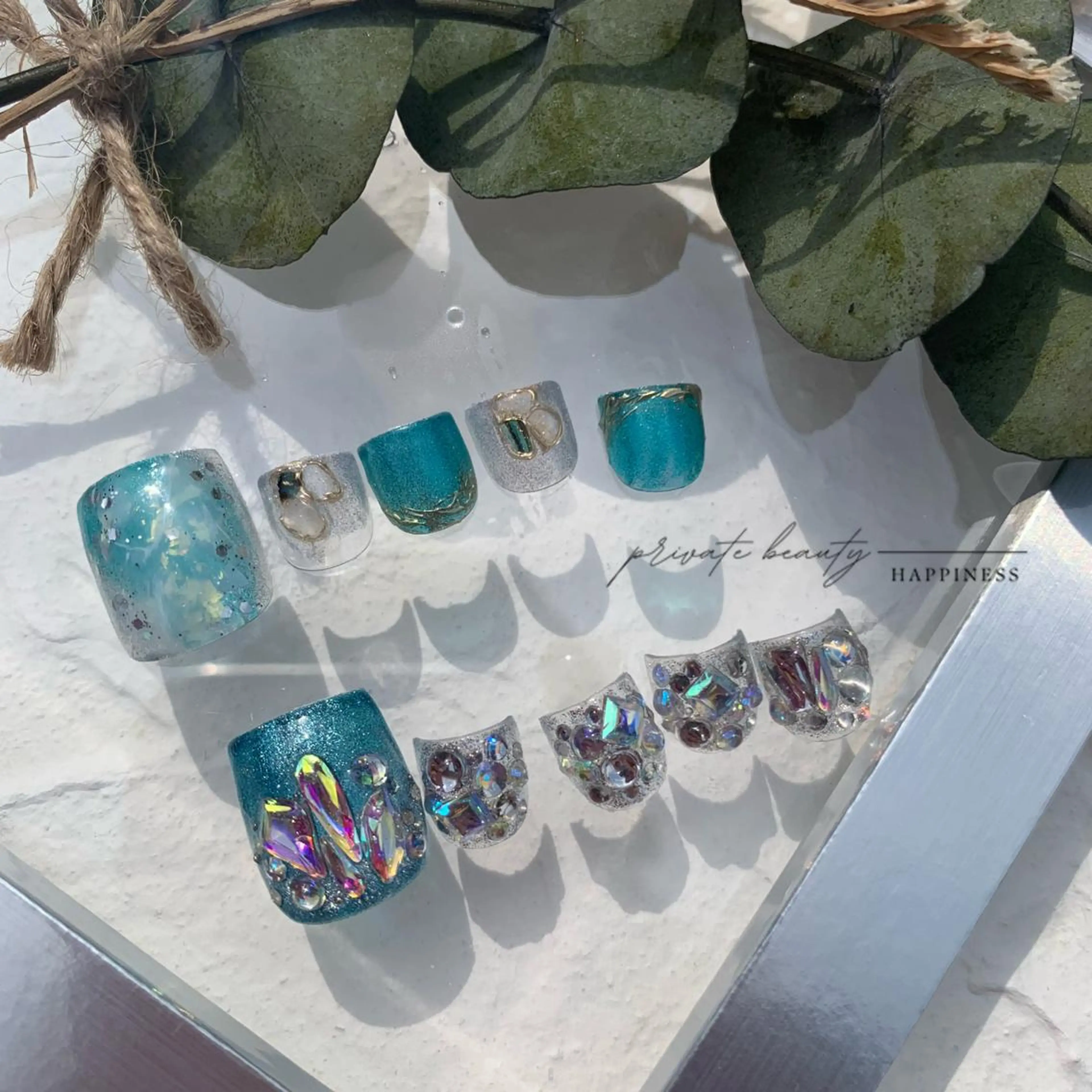 ネイル アートネイル ラメ(グリッター) スカルプネイル 夏ネイル happiness nailのネイルデザイン