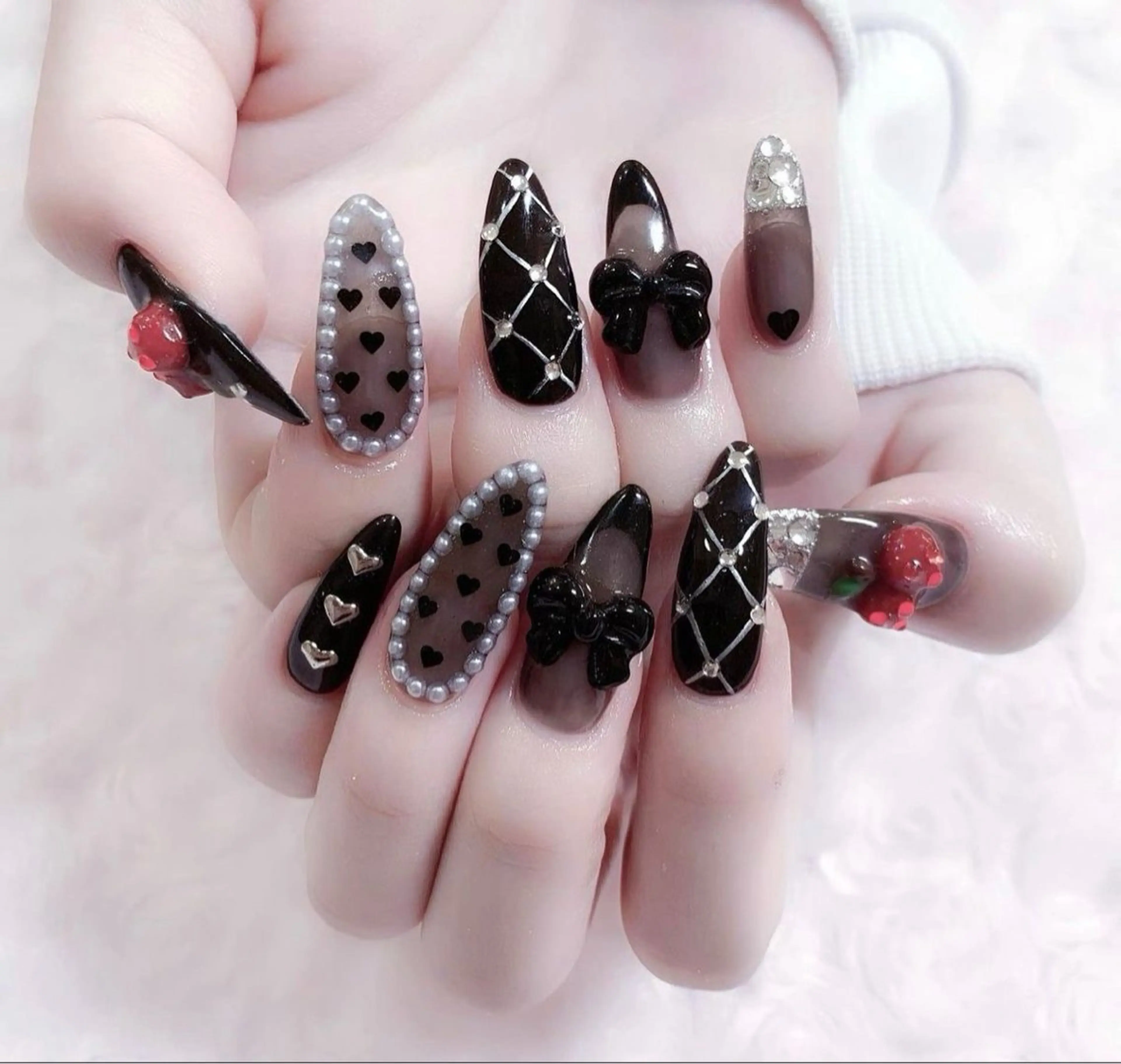ネイル 長さ出し マグネットネイル ミラーネイル ピンク 冬ネイル Lee Nailsのネイルデザイン