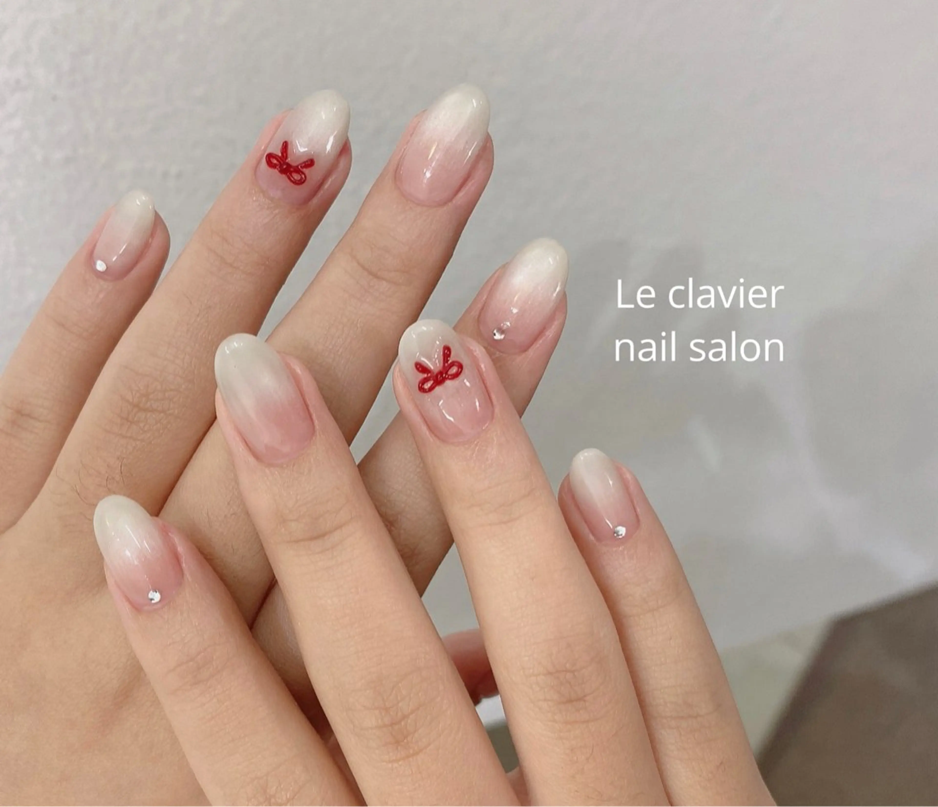 ネイル 長さ出し ジェルネイル パラジェル スカルプネイル ソフトジェル Mina Nailのネイルデザイン