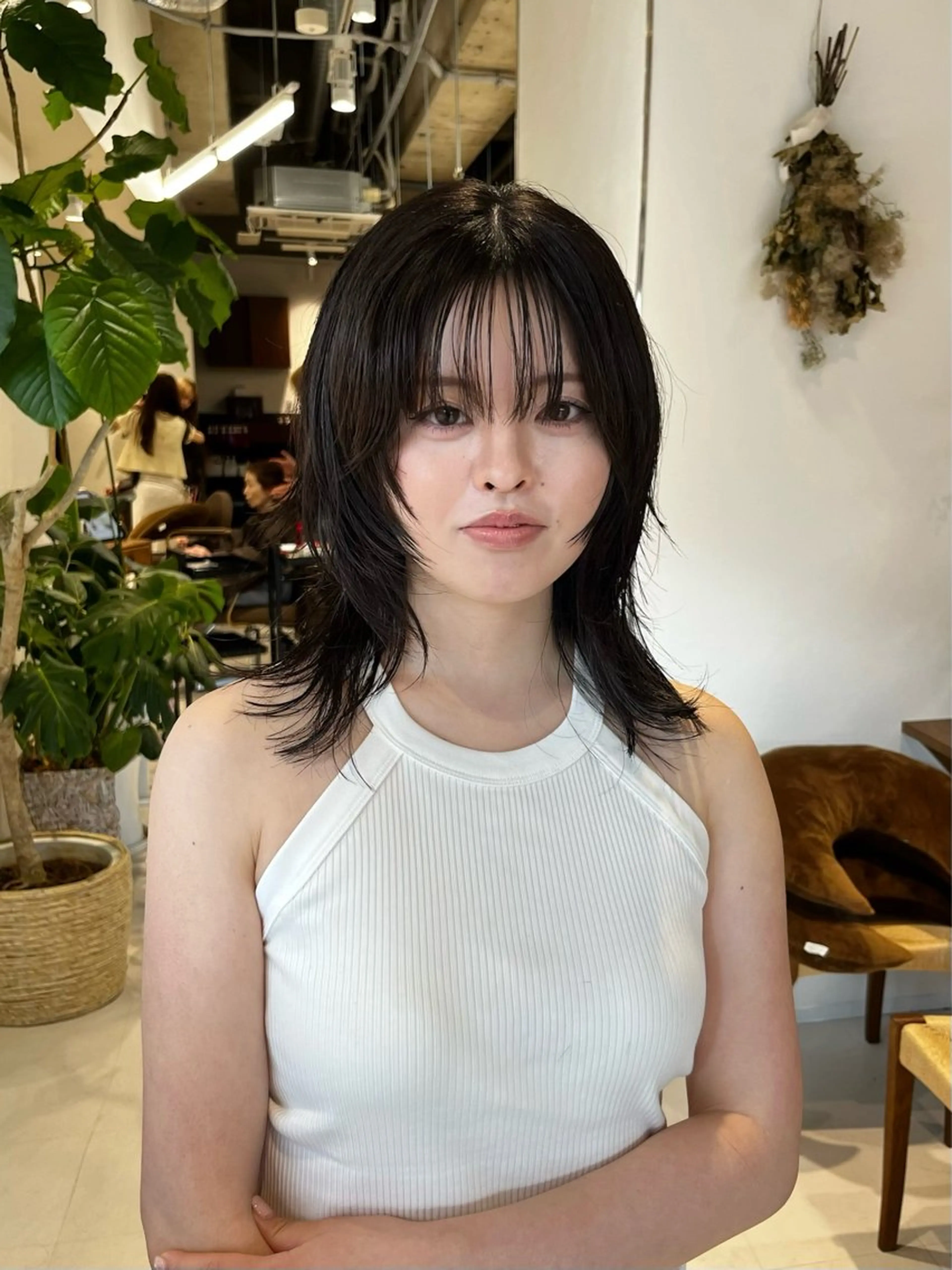 ミディアム カラー レイヤーカット カット ヘアカラー トリートメント レイヤーカット/ブラ ウンカラー/河野凜のヘアスタイル