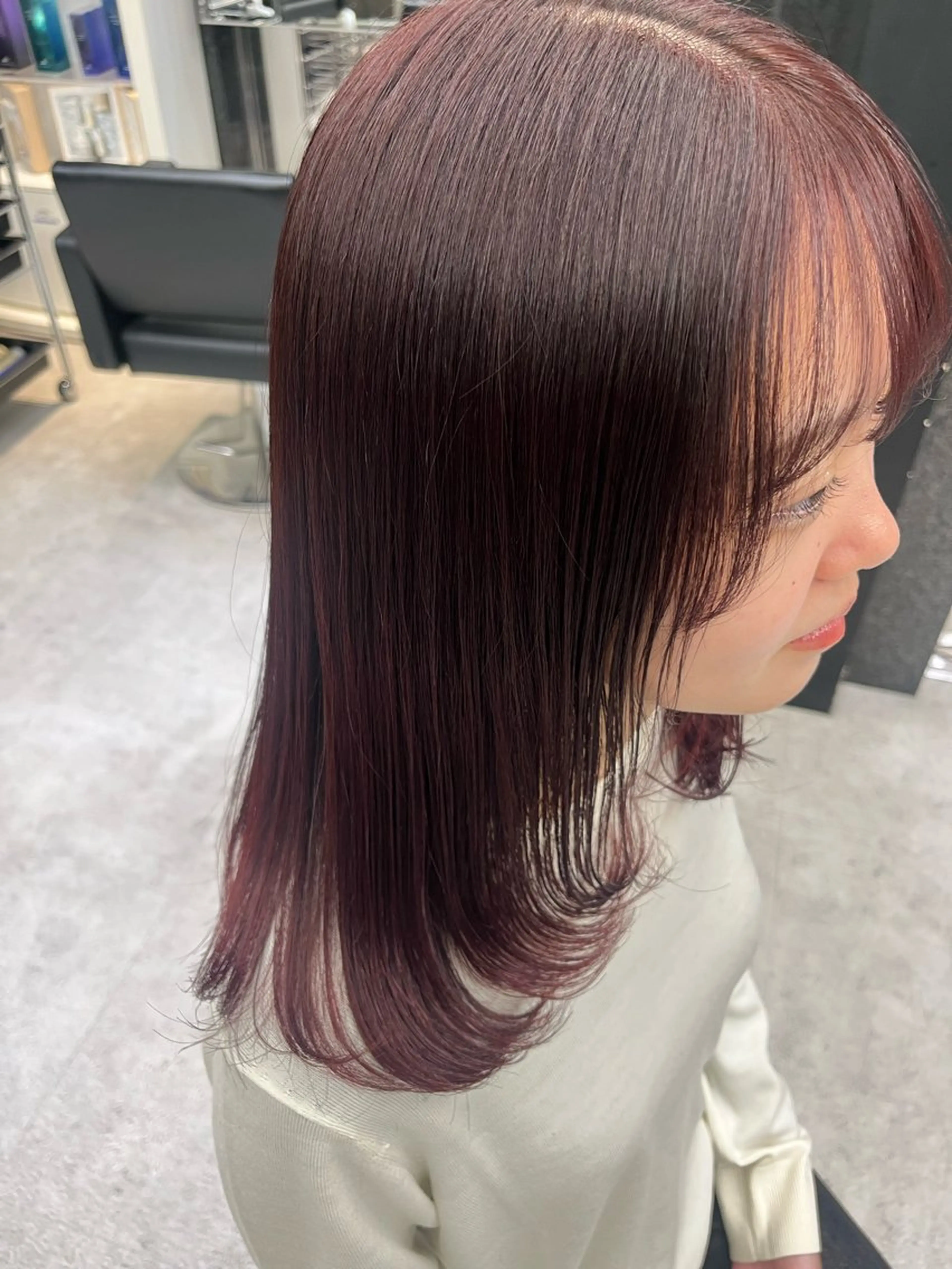 ミディアム カラー レッドカラー カット ヘアカラー トリートメント 暖色カラー/パラッと Bob/モエのヘアスタイル