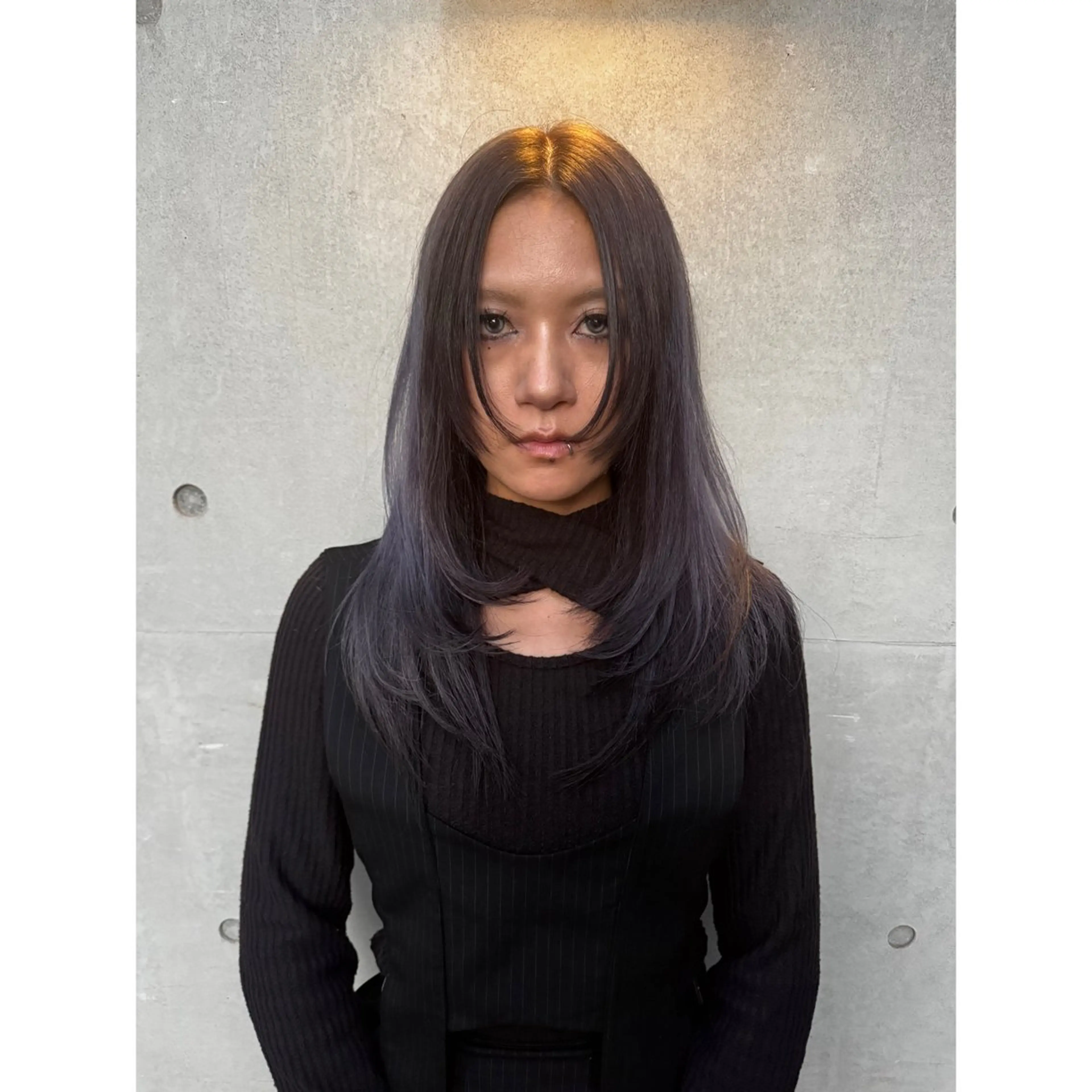 ロング ヘアカラー ハイトーン/ ダブルカラー/透明感のヘアスタイル