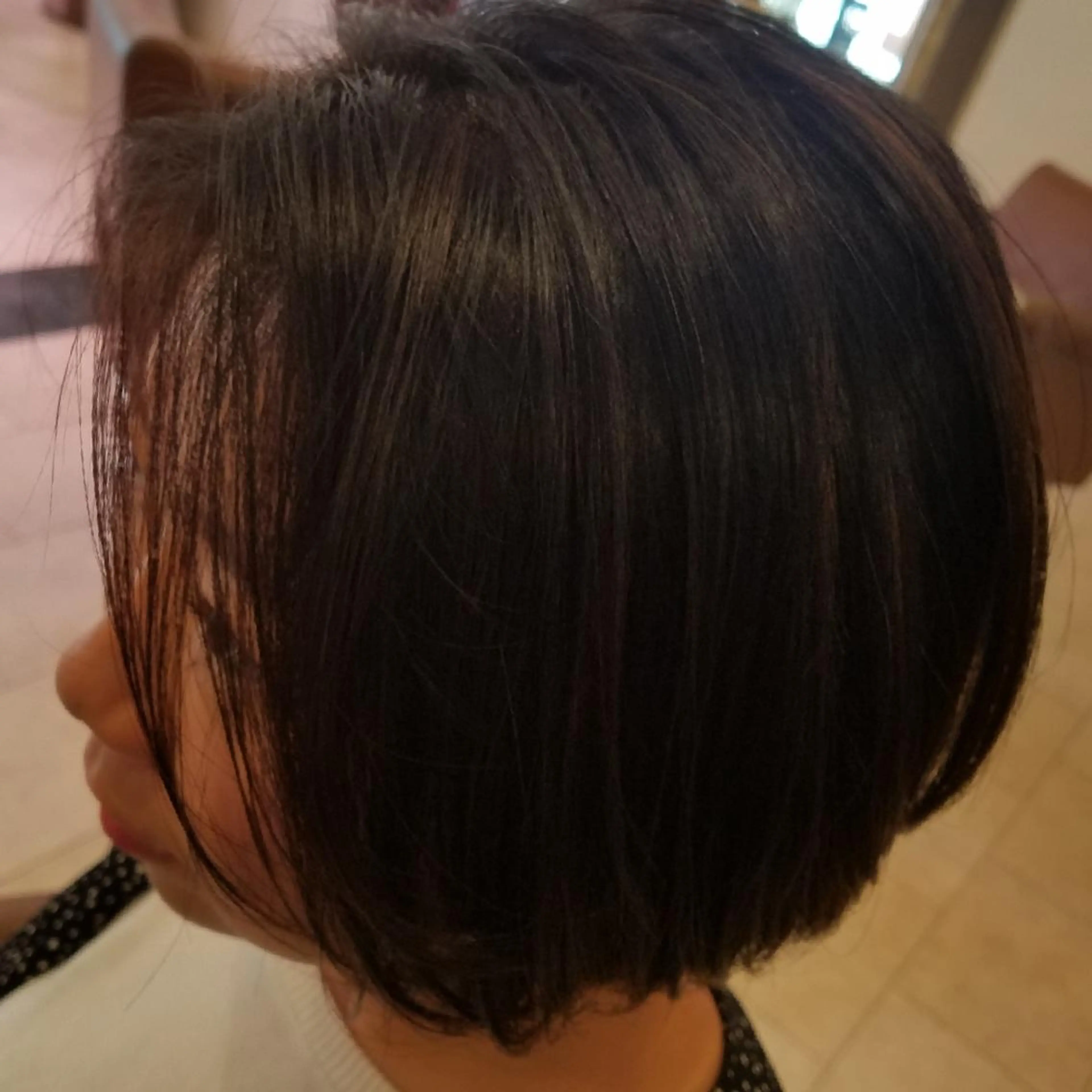 ショート ボブ カット 坂本 純子のヘアスタイル