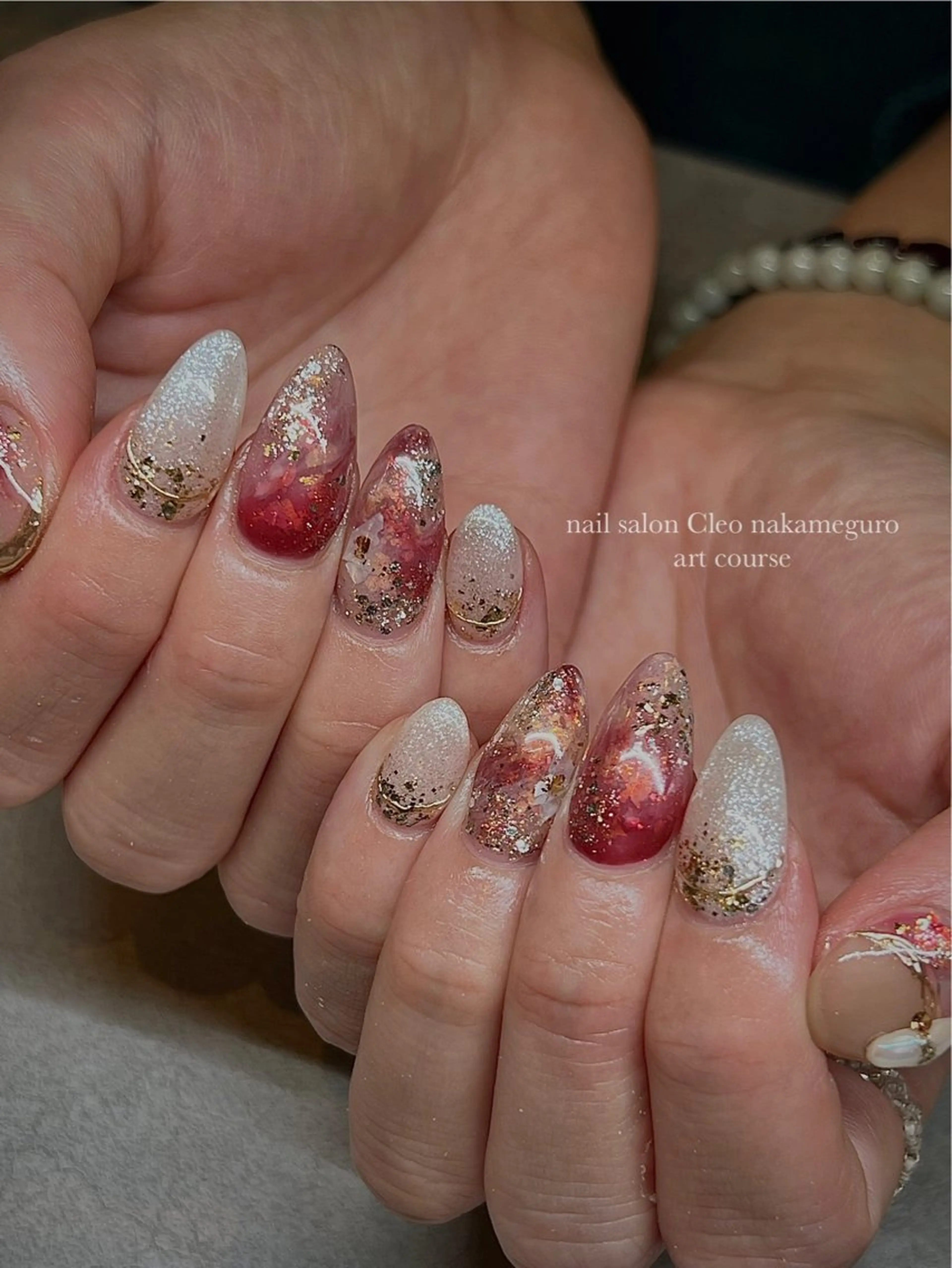 ネイル オーロラネイル フラワーネイル フレンチネイル ジェルネイル ハート ハンドネイル Cleo中目黒店 Hinahoのネイルデザイン