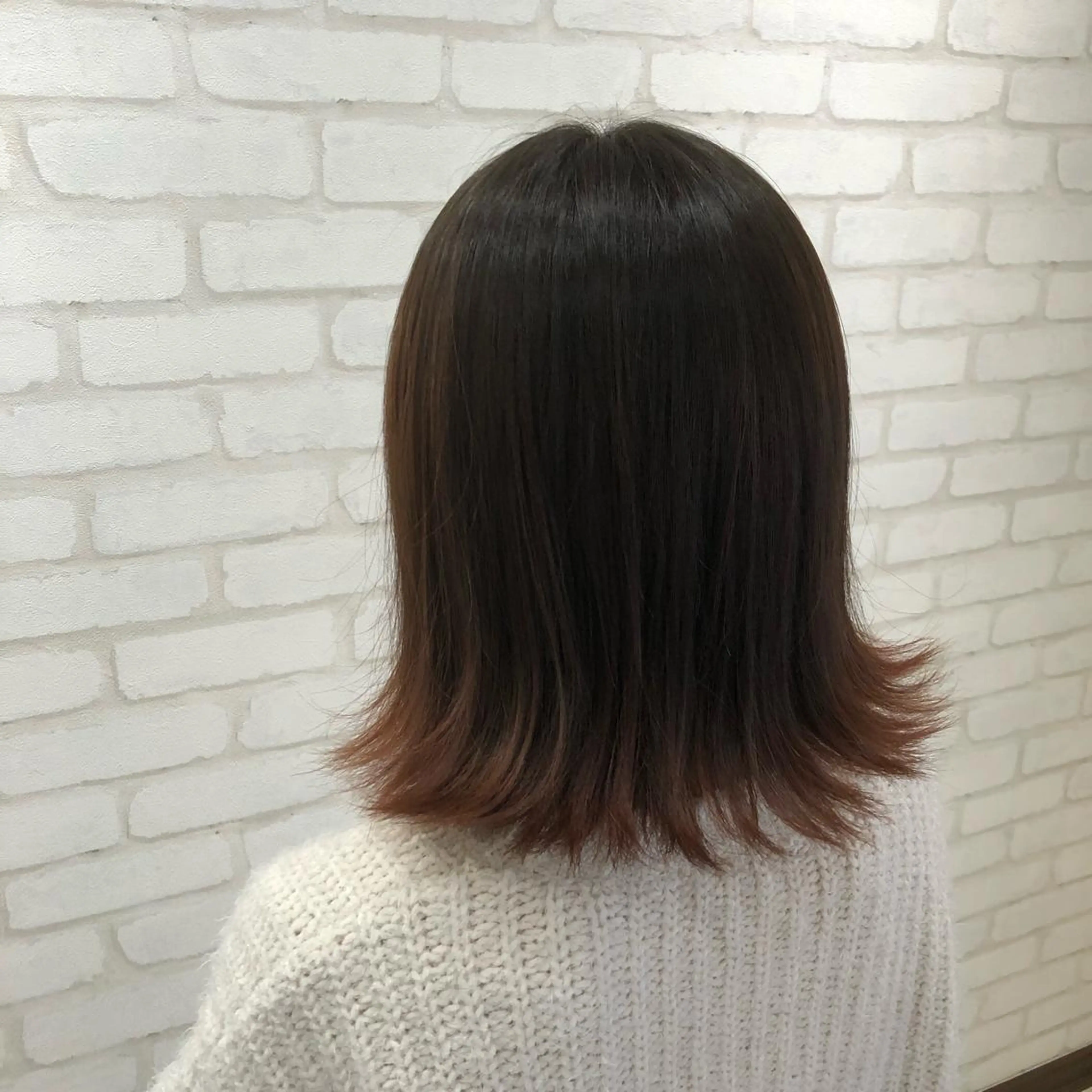 ミディアム カラー グラデーションカラー 本間 隼人のヘアスタイル