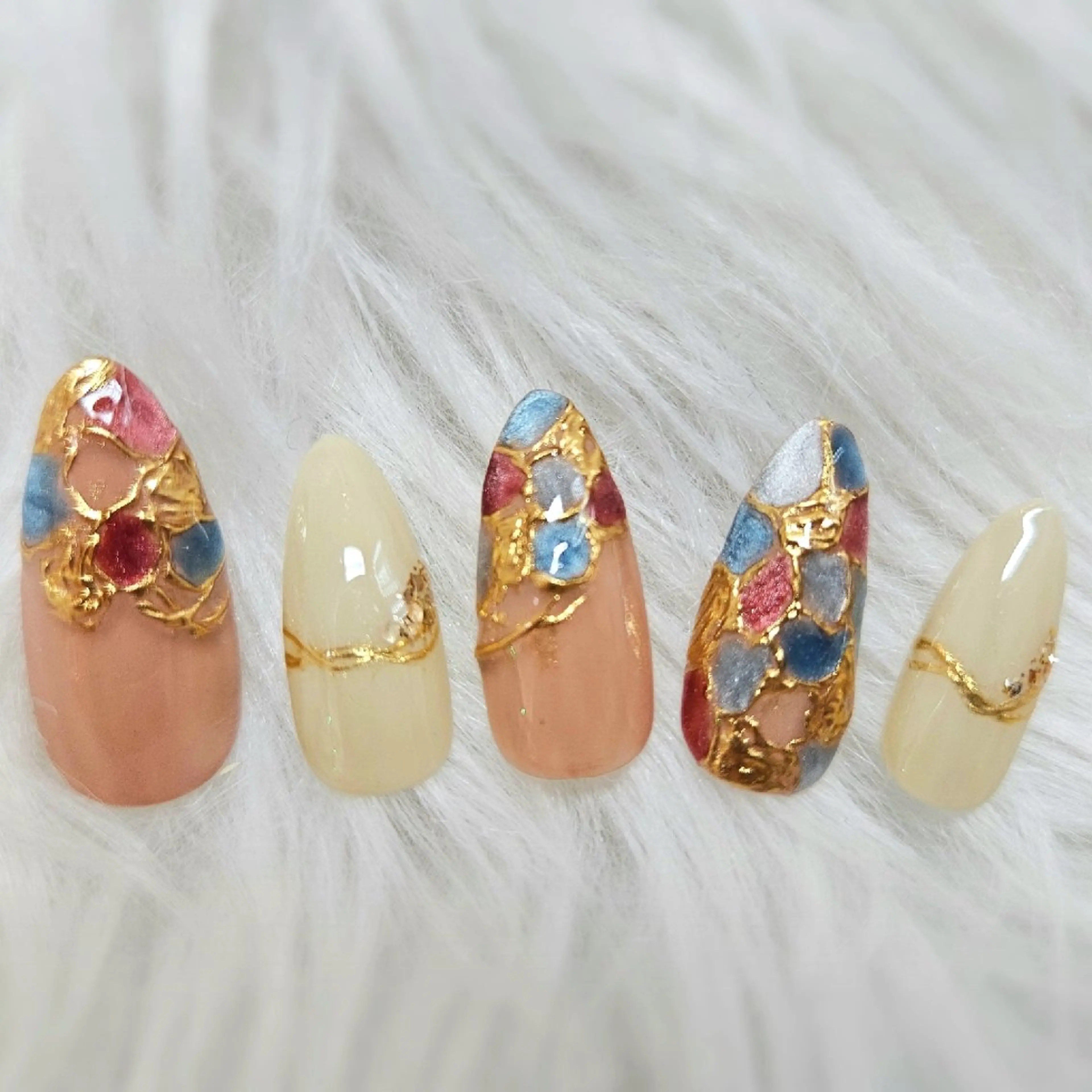 【モデルメニュー】持込デザインネイル【オフ無し】の写真