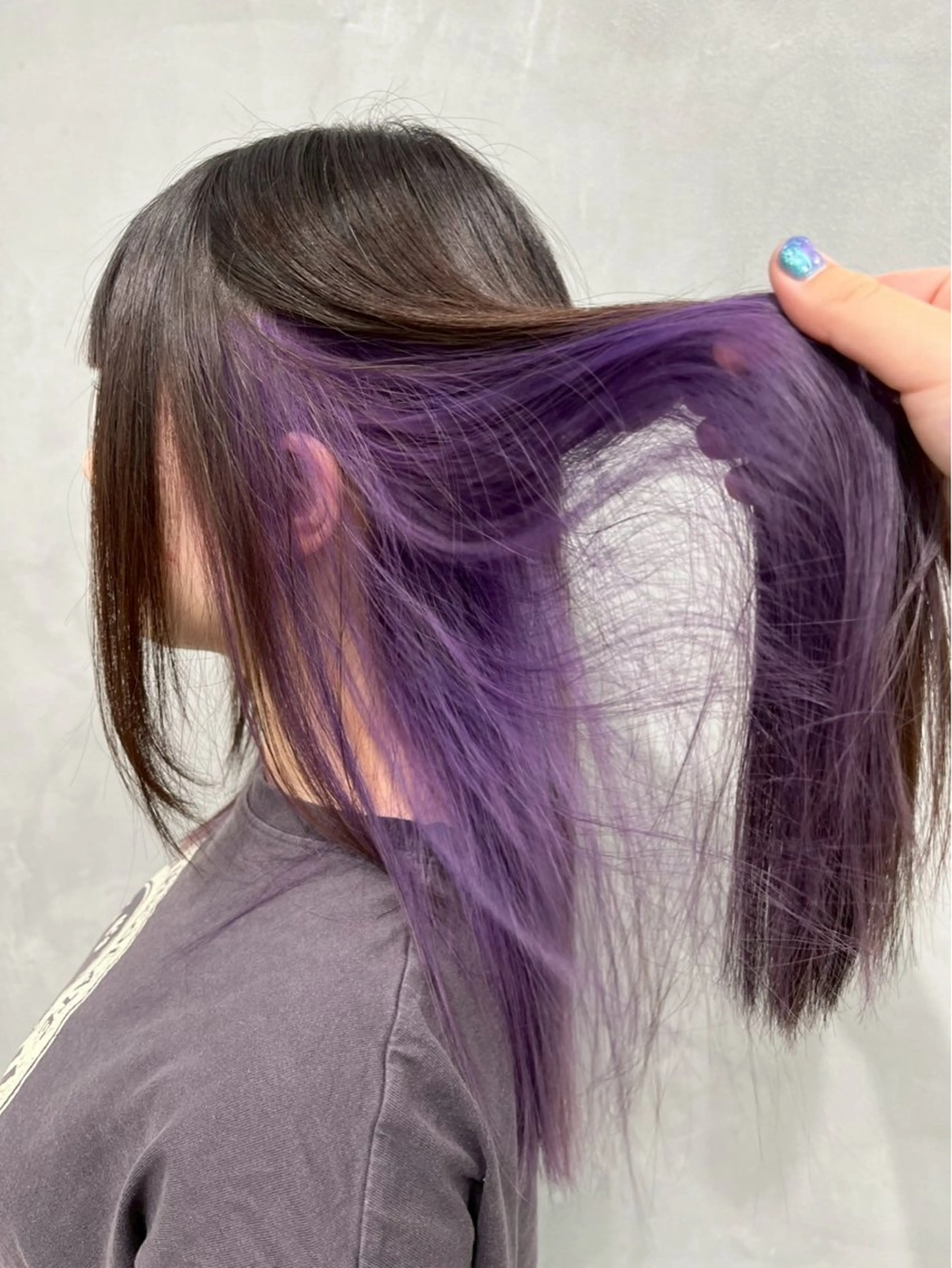 ロング カラー ヘアカラー ハイトーンカラー🐬 えりかのヘアスタイル