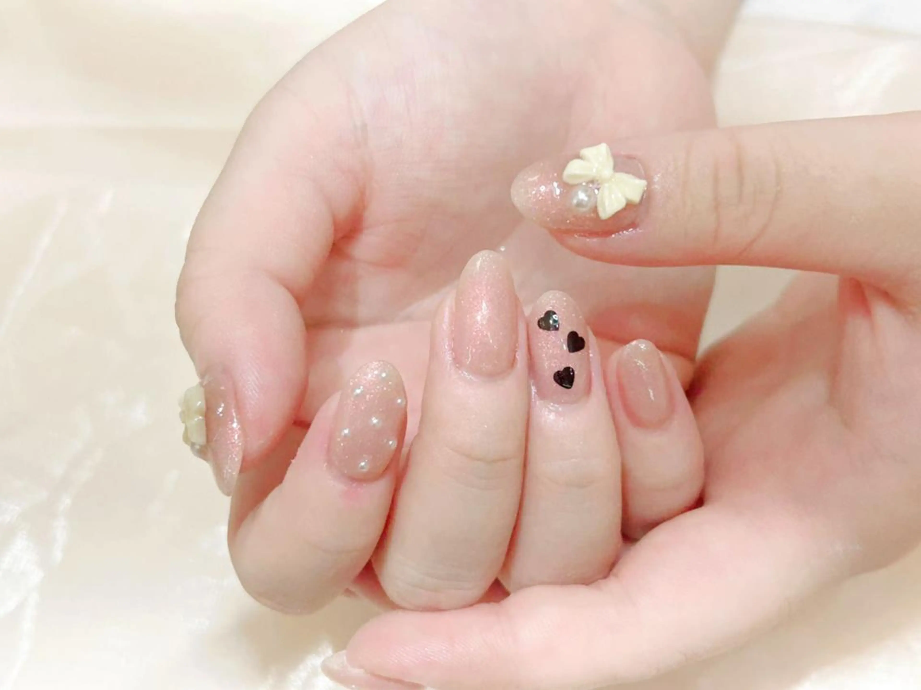 ネイル VIVIAN エイのネイルデザイン