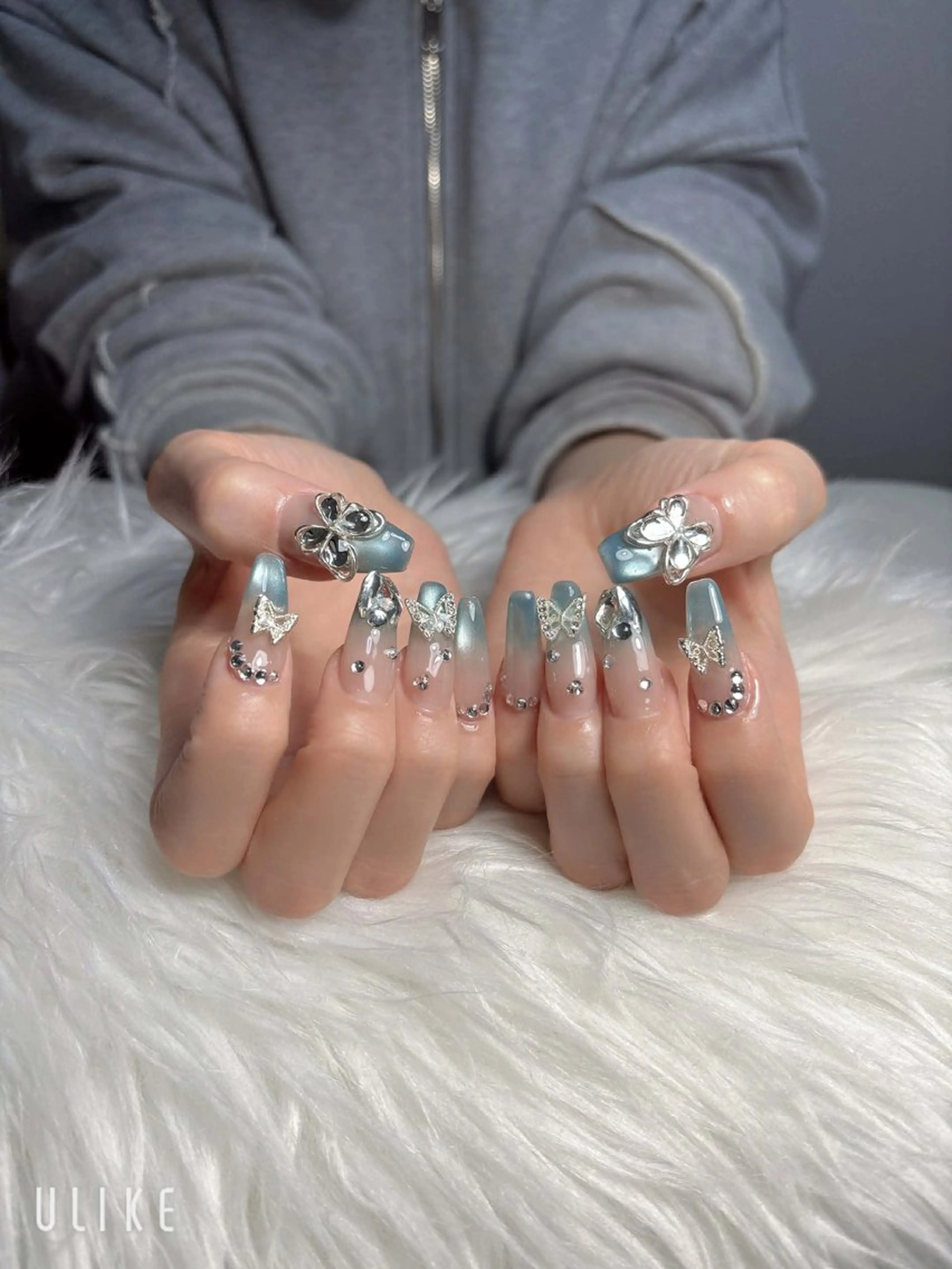 ネイル ハンドネイル T.Lee Nail Lilyのネイルデザイン