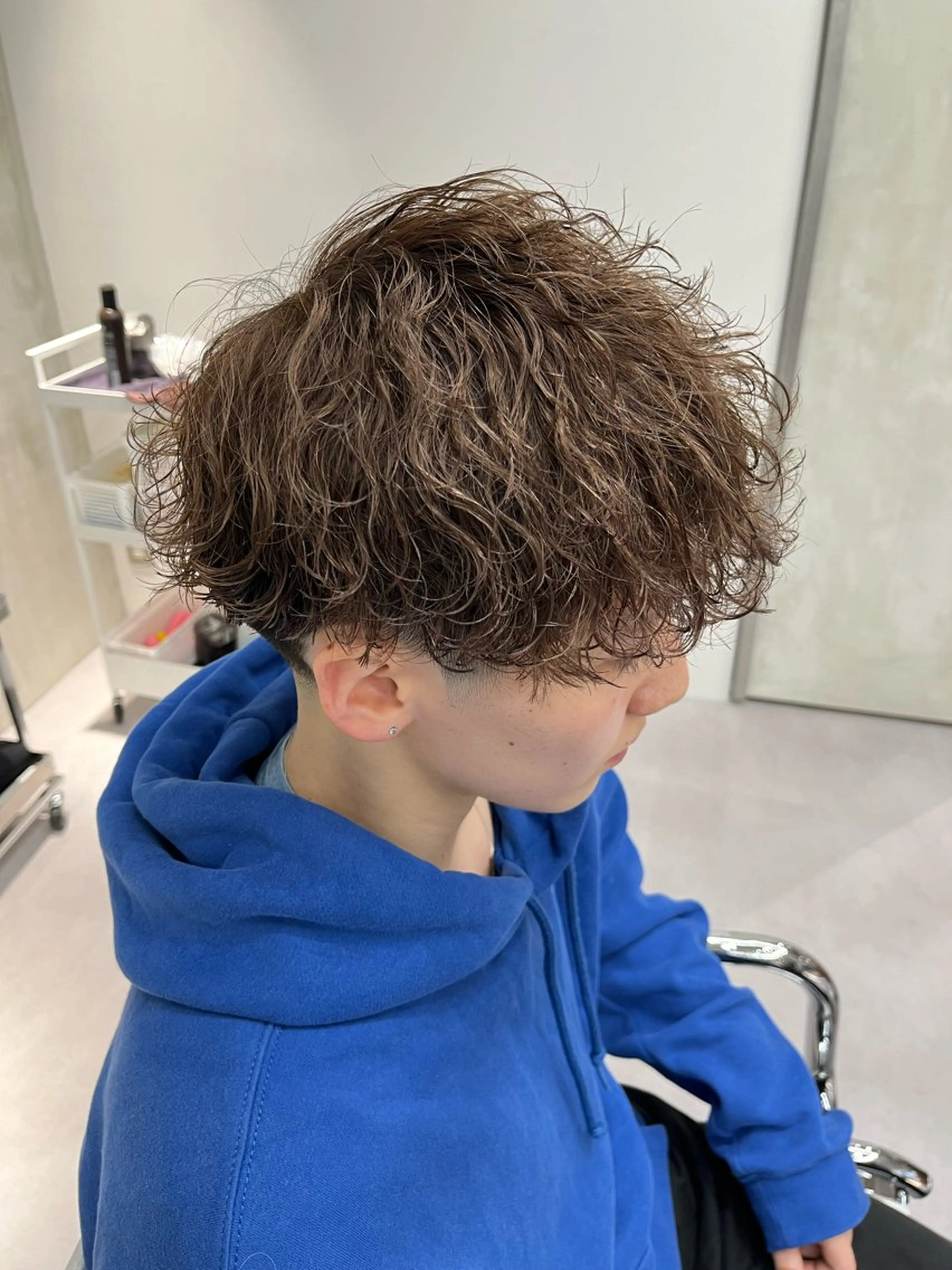 ショート パーマ メンズ ⚡メンズパーマフ ェードカットTomyのヘアスタイル