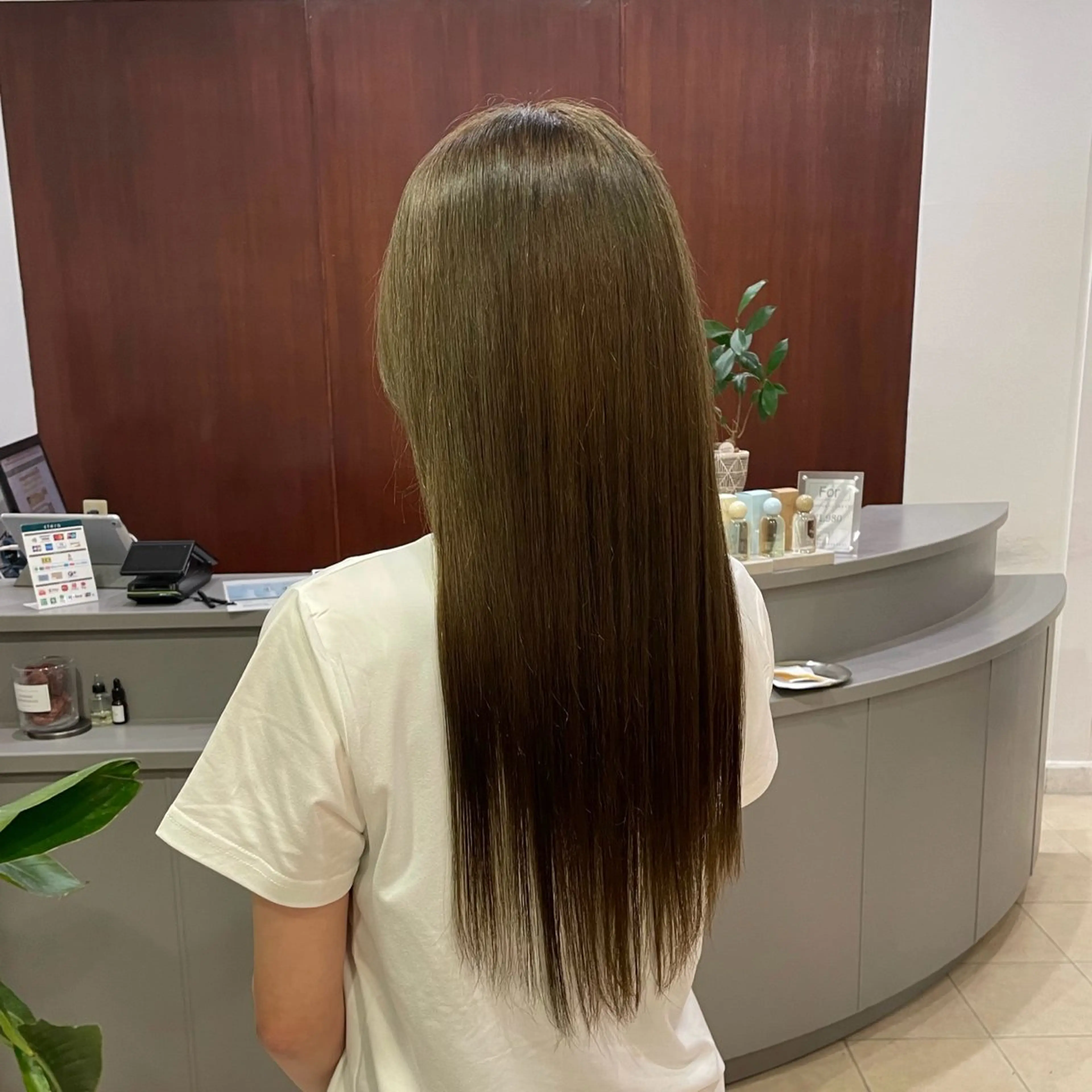 カラー ブリーチ ダブルカラー ブリーチなしカラー arika【アリカ】 Ayuiのヘアスタイル