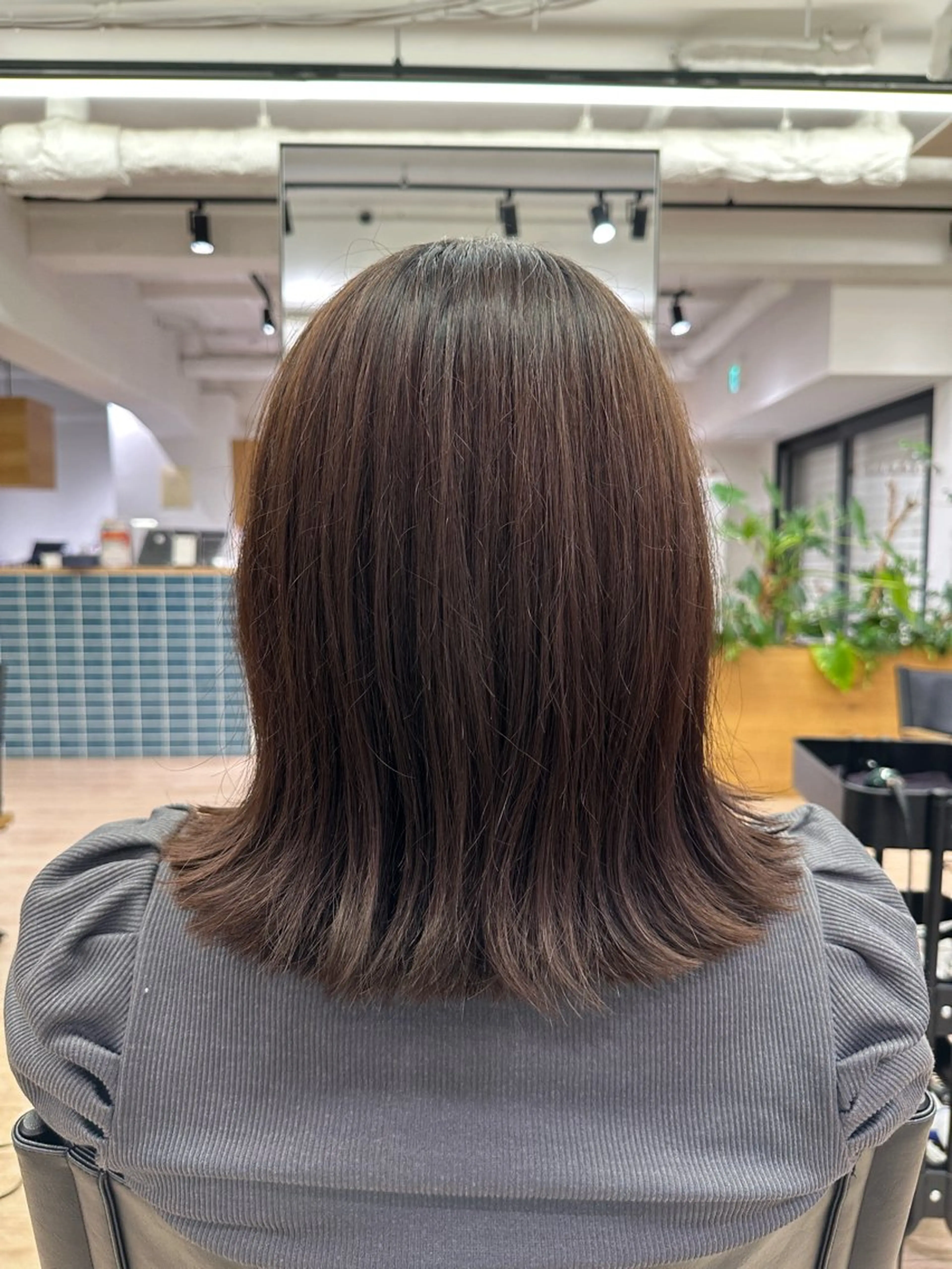 ミディアム 切りっぱなし/髪質 改善矯正/さやか🫧のヘアスタイル