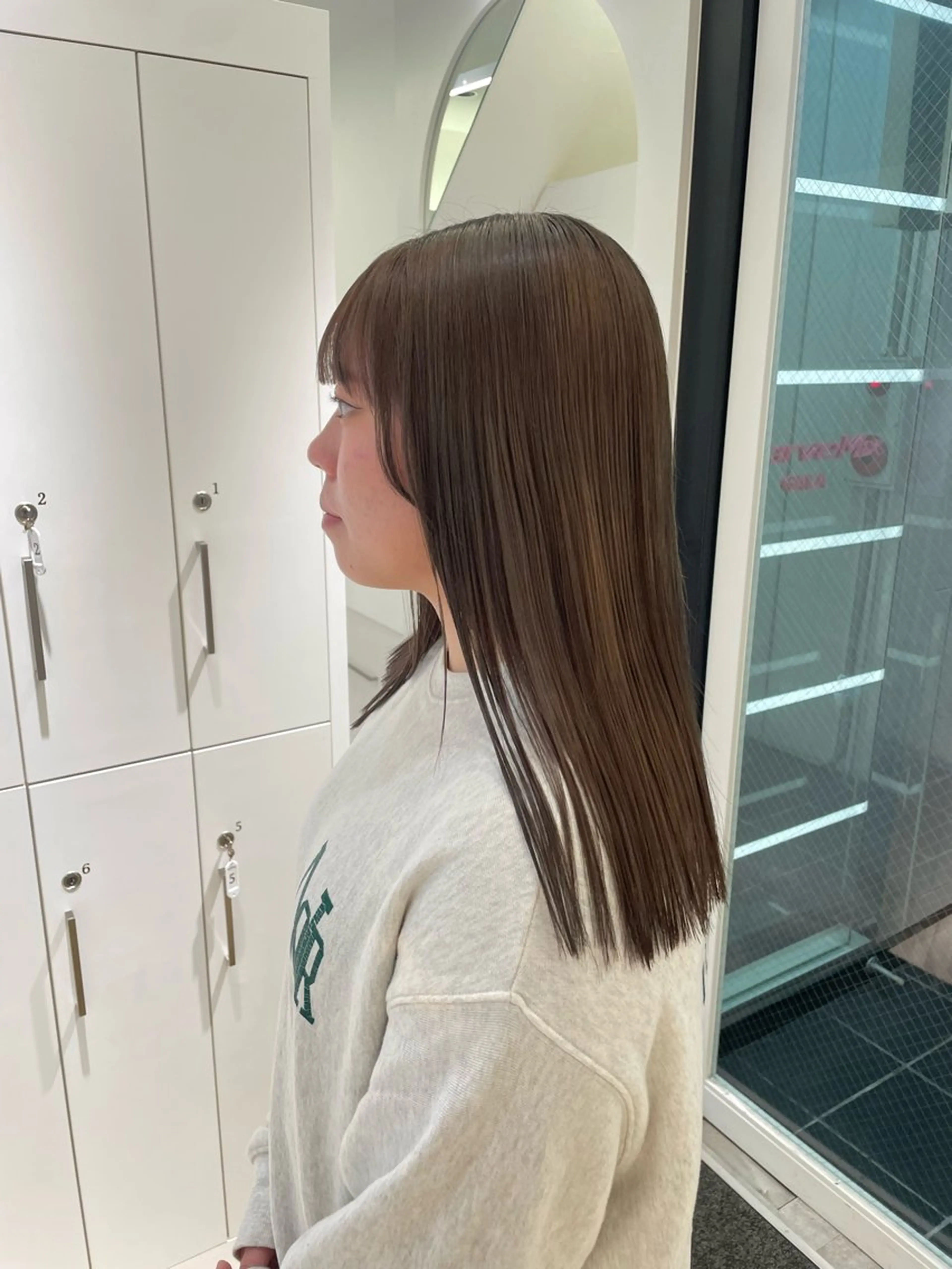 ミディアム カラー Parve Mix /頓宮 稚愛🤍のヘアスタイル