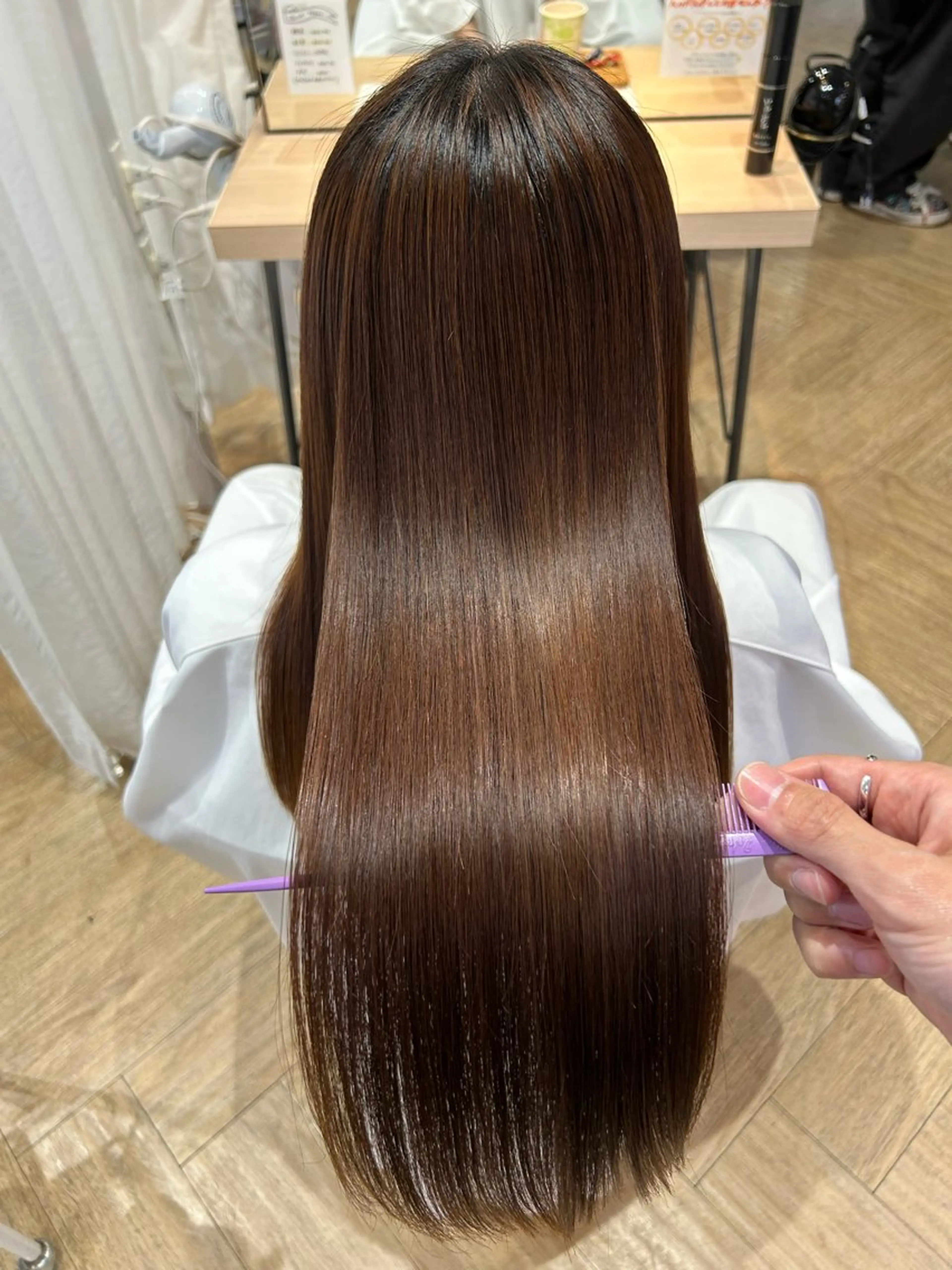 ロング カット 縮毛矯正 トリートメント ハイトーン/韓国ヘア /艶髪  CHIYOのヘアスタイル