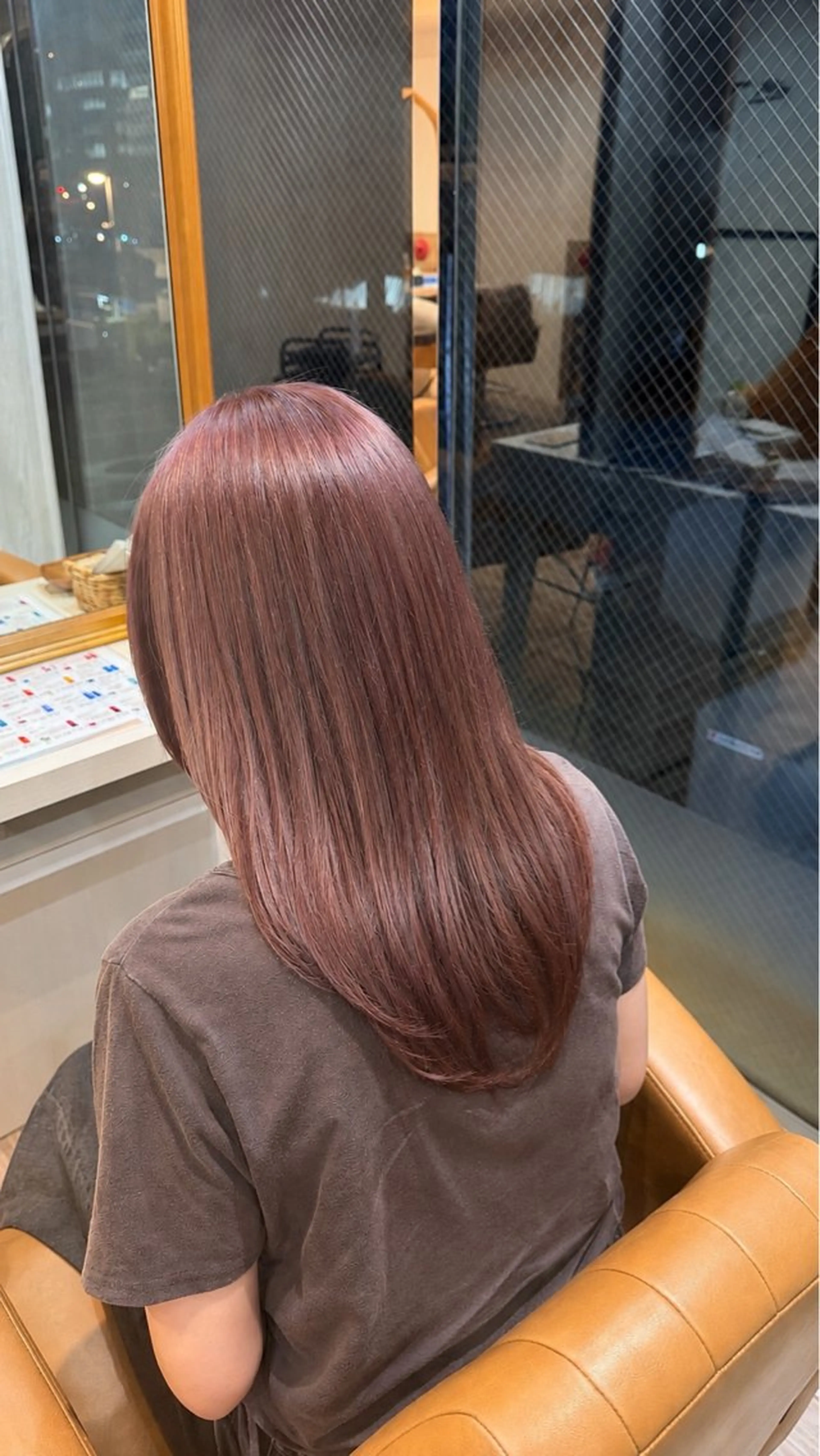 セミロング ヘアカラー トリートメント 美優🐩/透明感/ ハイトーン/栄のヘアスタイル