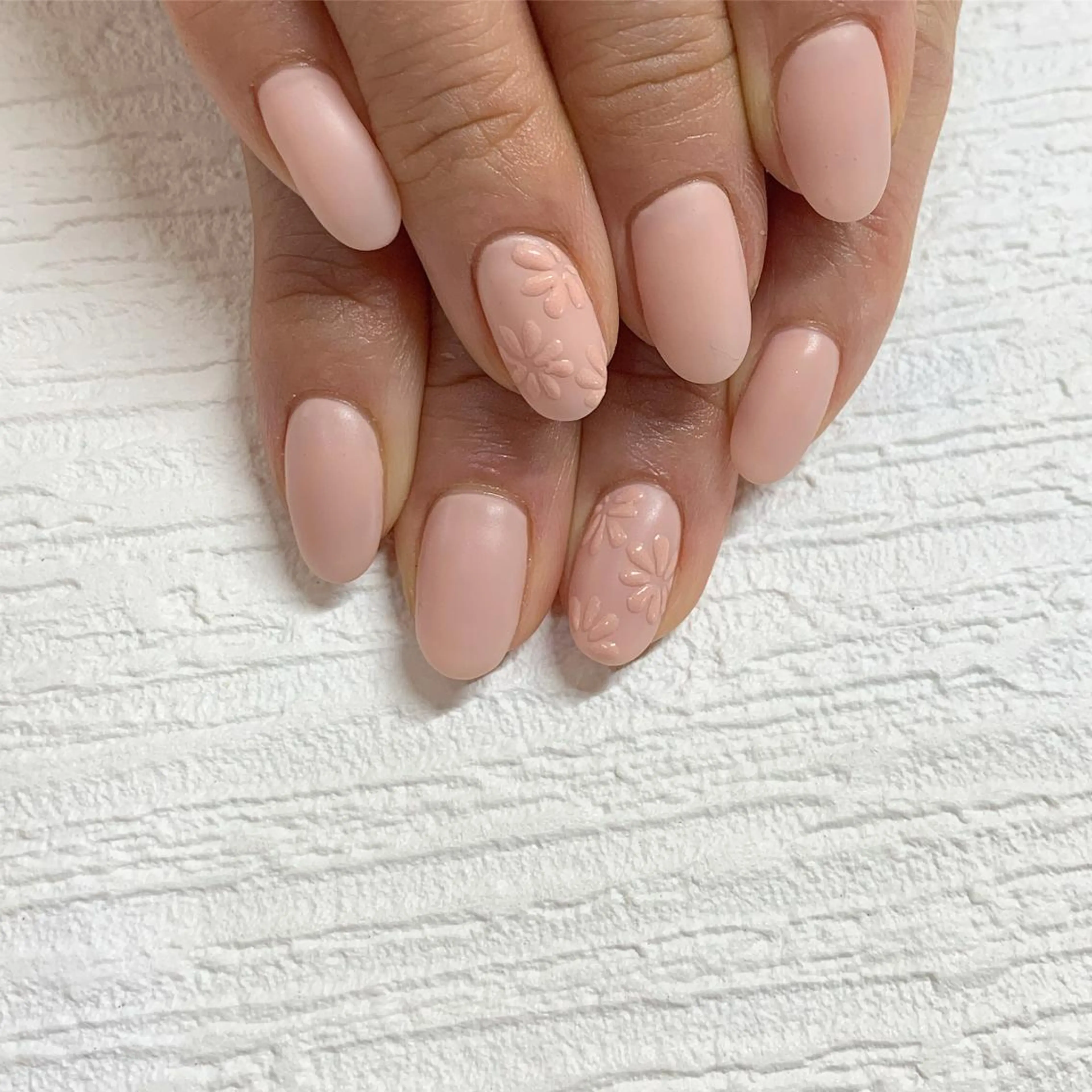 ネイル rokunana 佐野のネイルデザイン