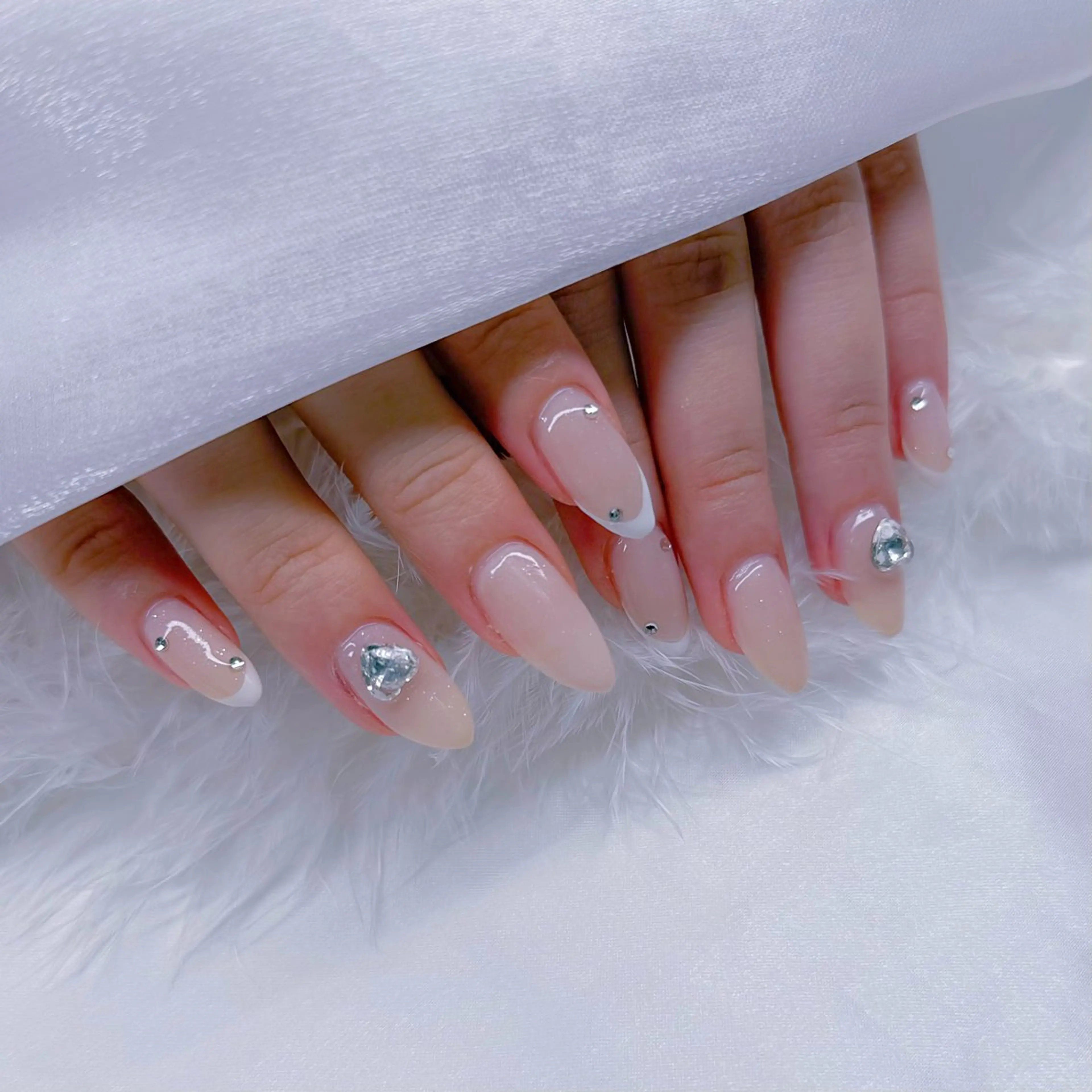 ネイル フレンチネイル ハンドネイル Romymoon nail帆南☾ ໋のネイルデザイン