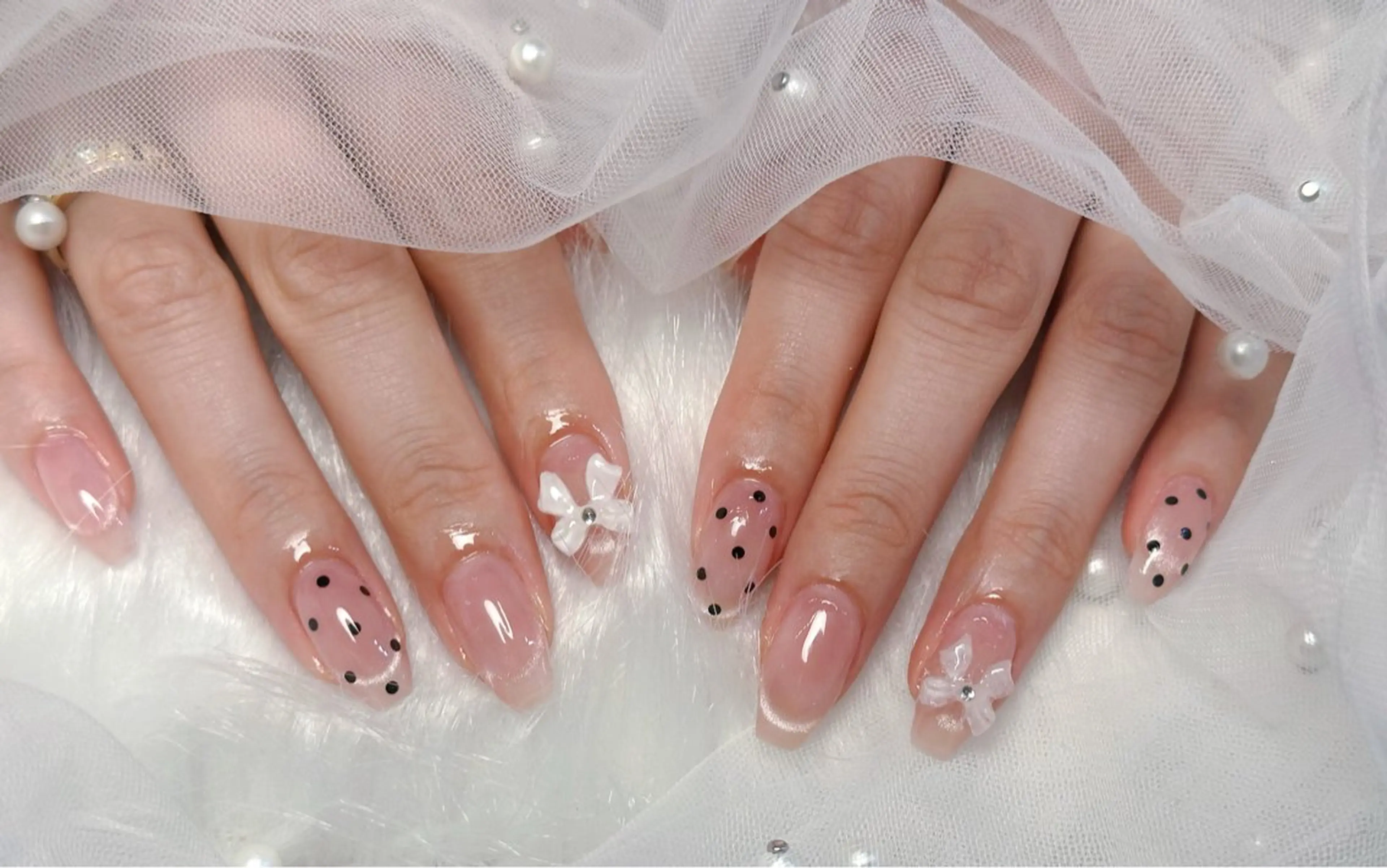 ネイル ハンドネイル 渋谷T&B りお ロング無制限中💫のネイルデザイン