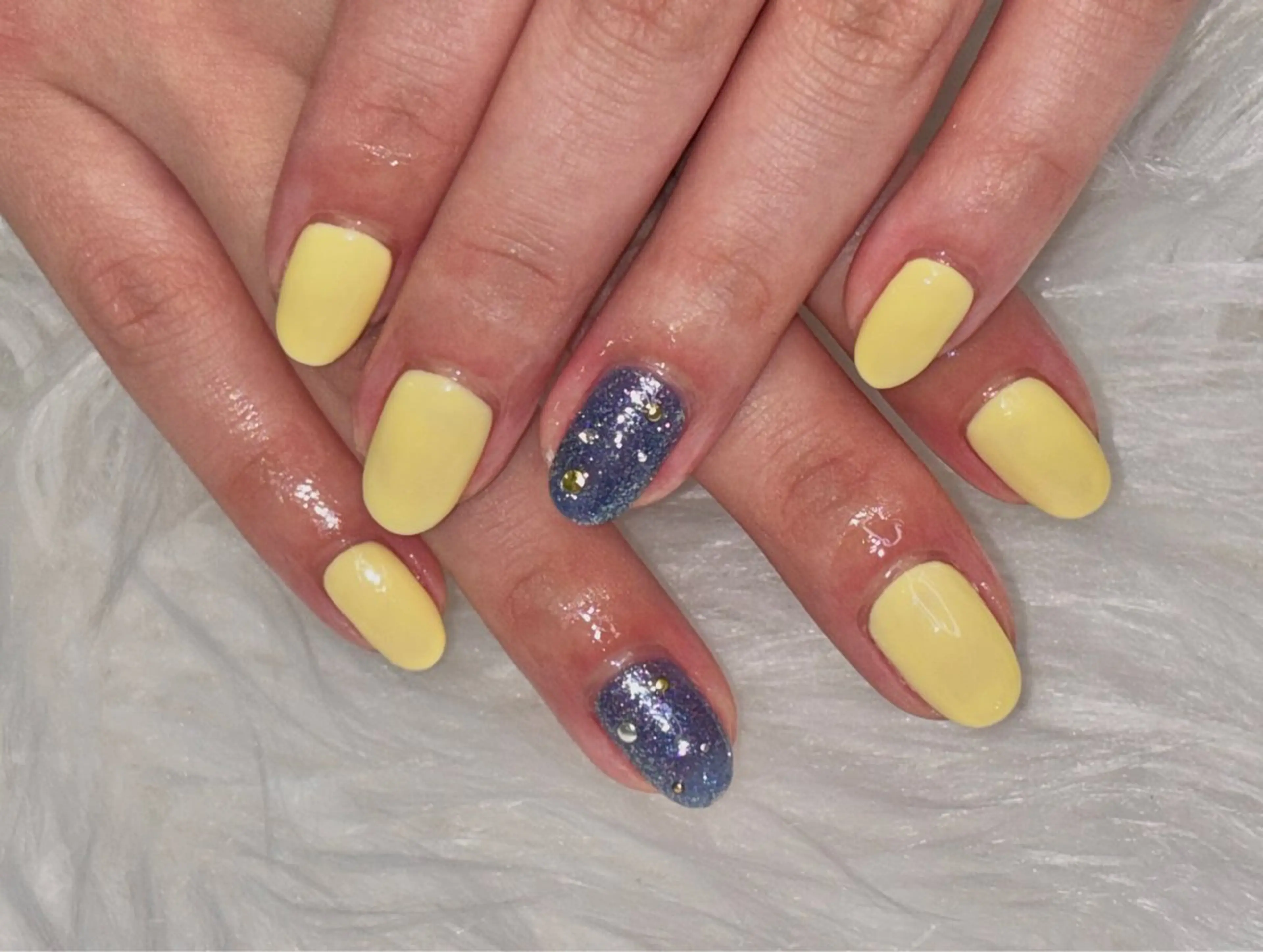 ネイル ゴールド グラデーション 持ち込み オレンジ シンプルネイル ハンドネイル M Hのネイルデザイン