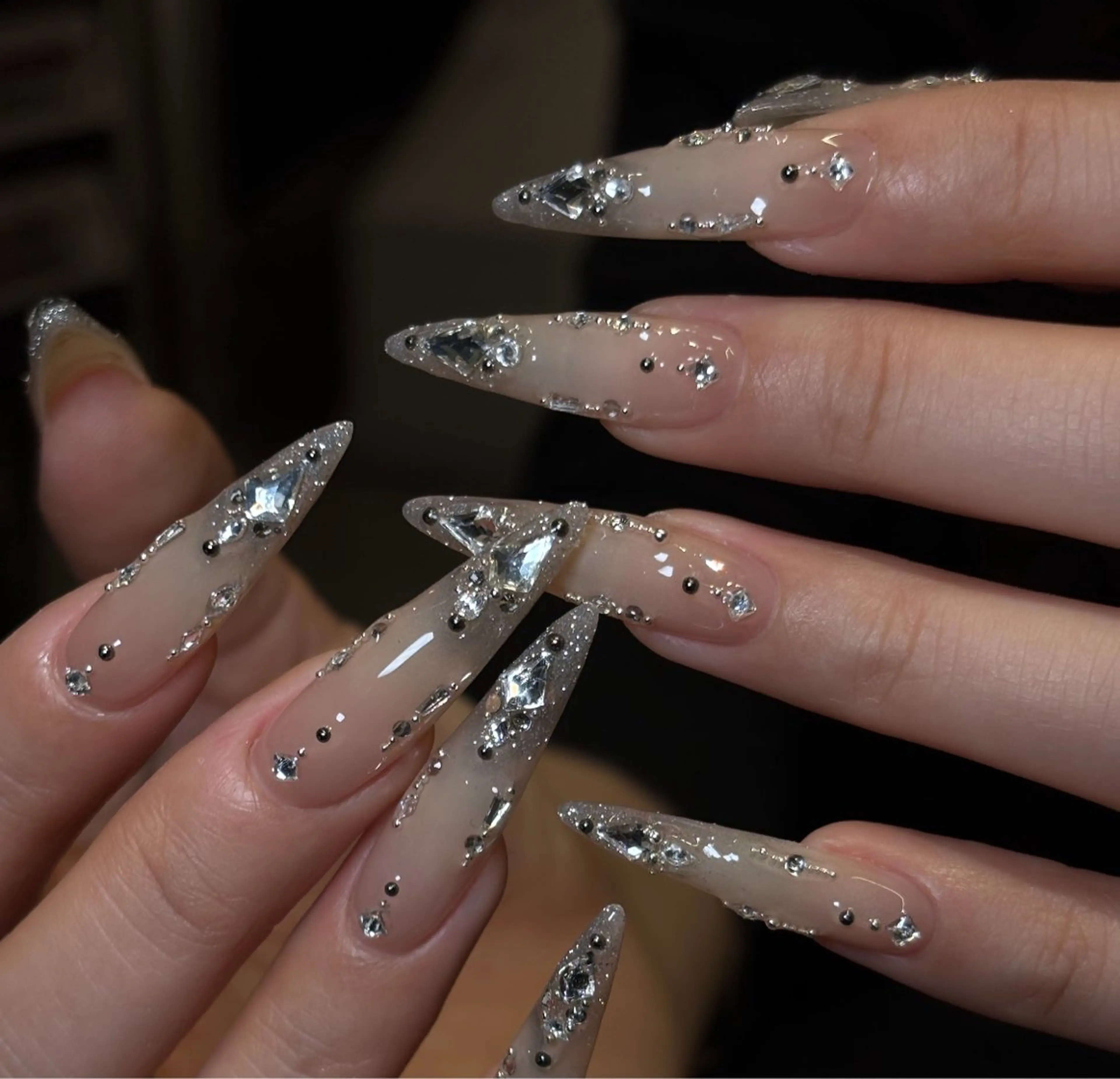 ネイル ハンドネイル ハンドケア 🍑 momo_nailのネイルデザイン