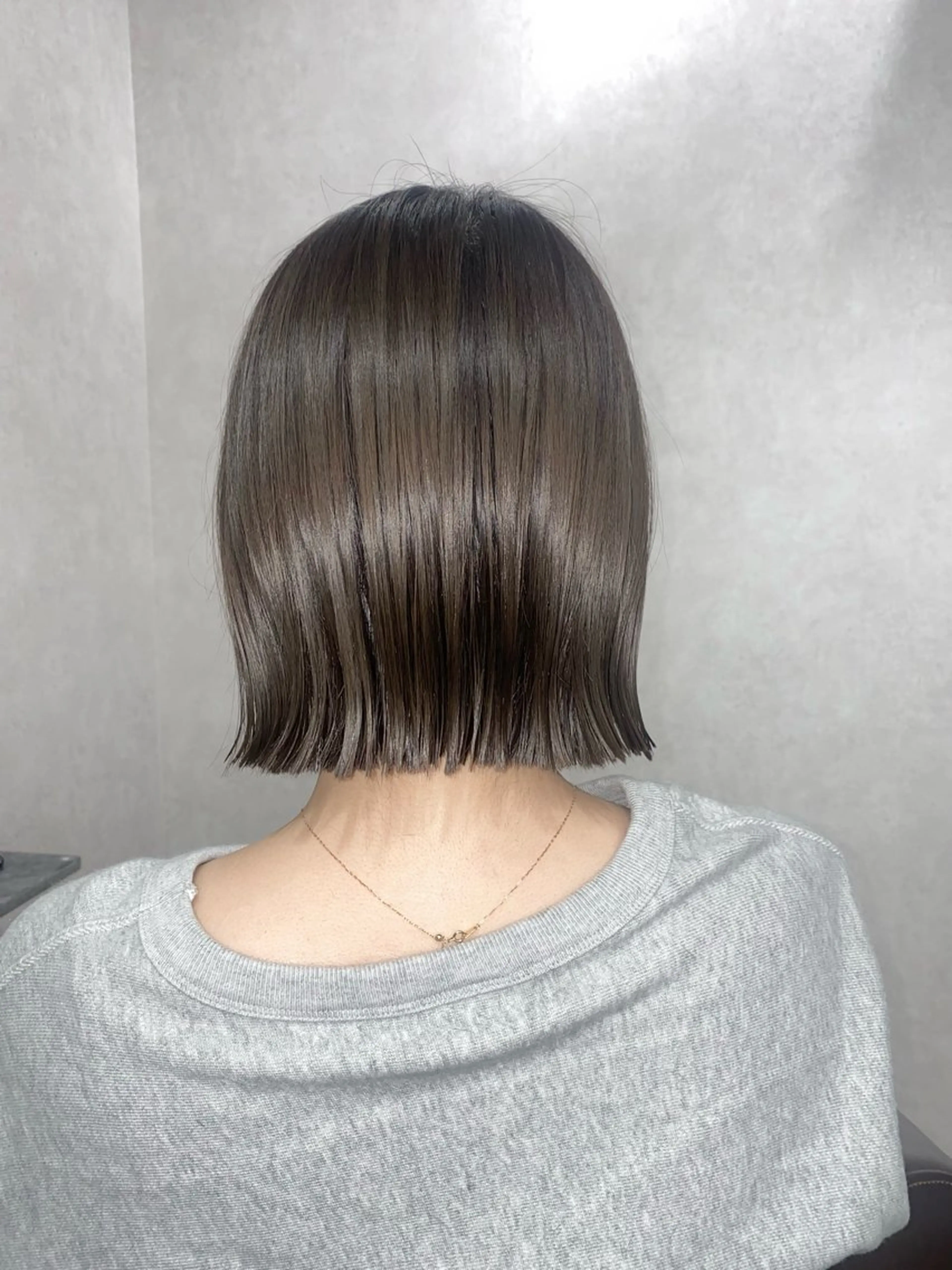 ミディアム カラー ＳＨＩ ＺＵのヘアスタイル