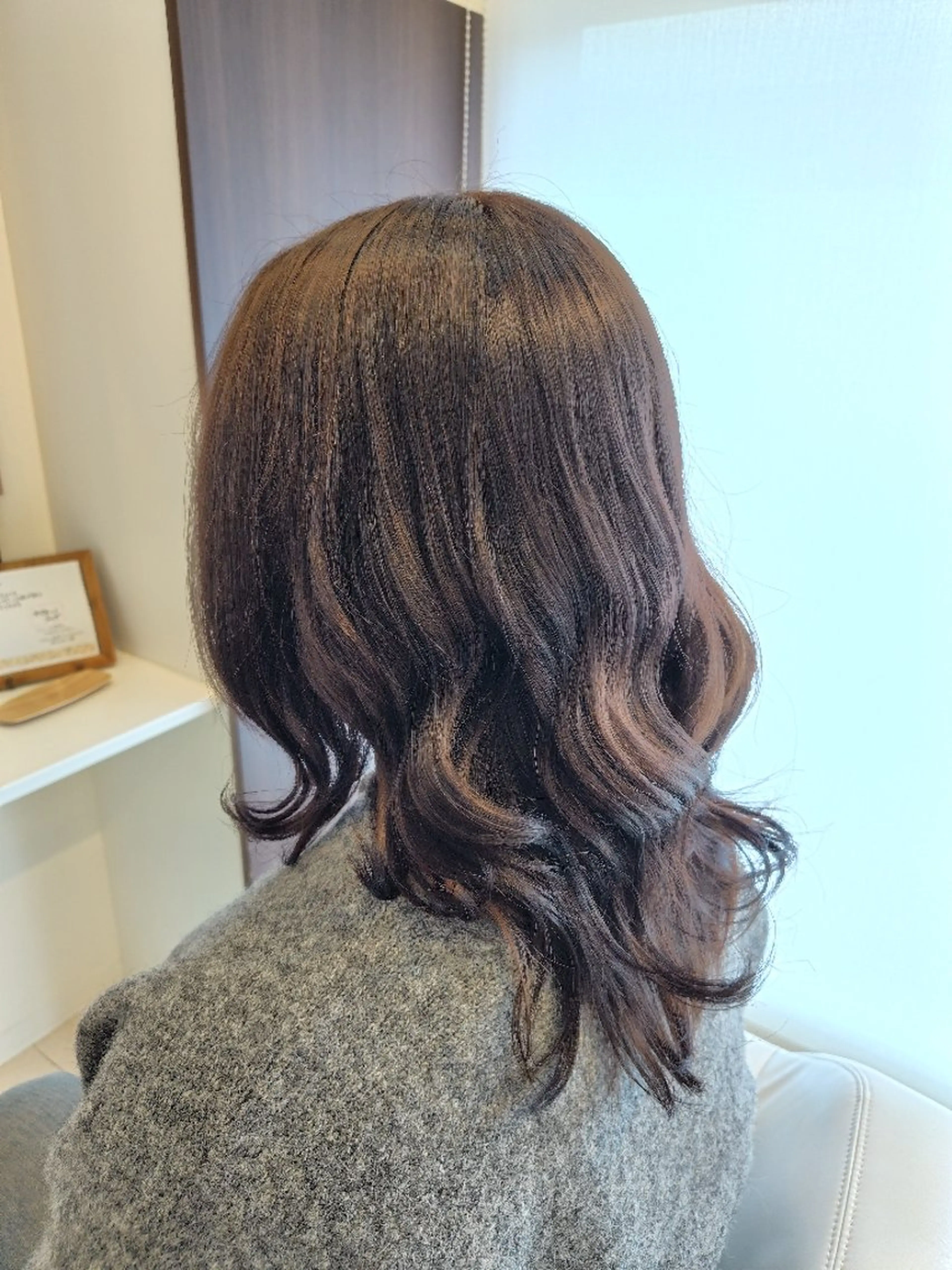 ミディアム チョコレートブラウン ヘアカラー 三浦 瑞華のヘアスタイル