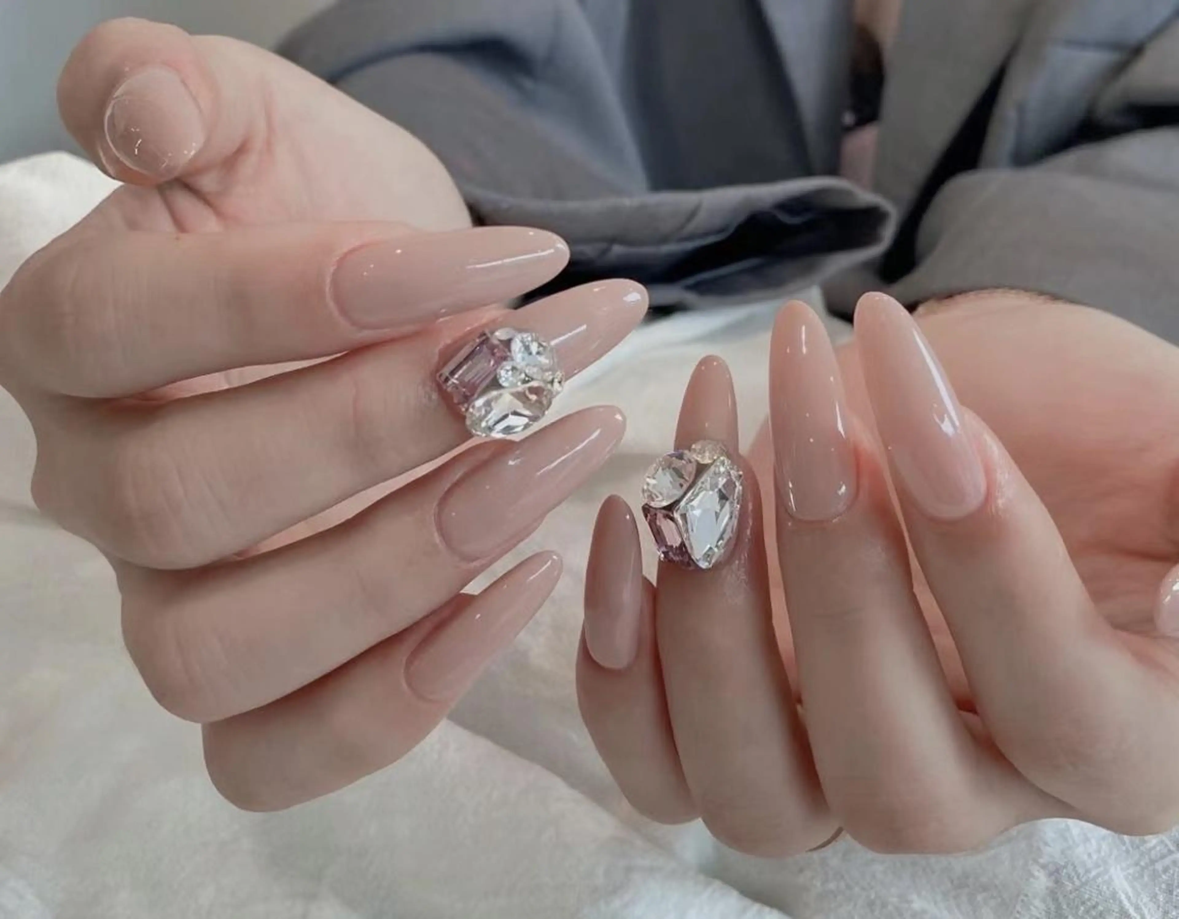 ネイル AB マツエクネイルサロンのネイルデザイン