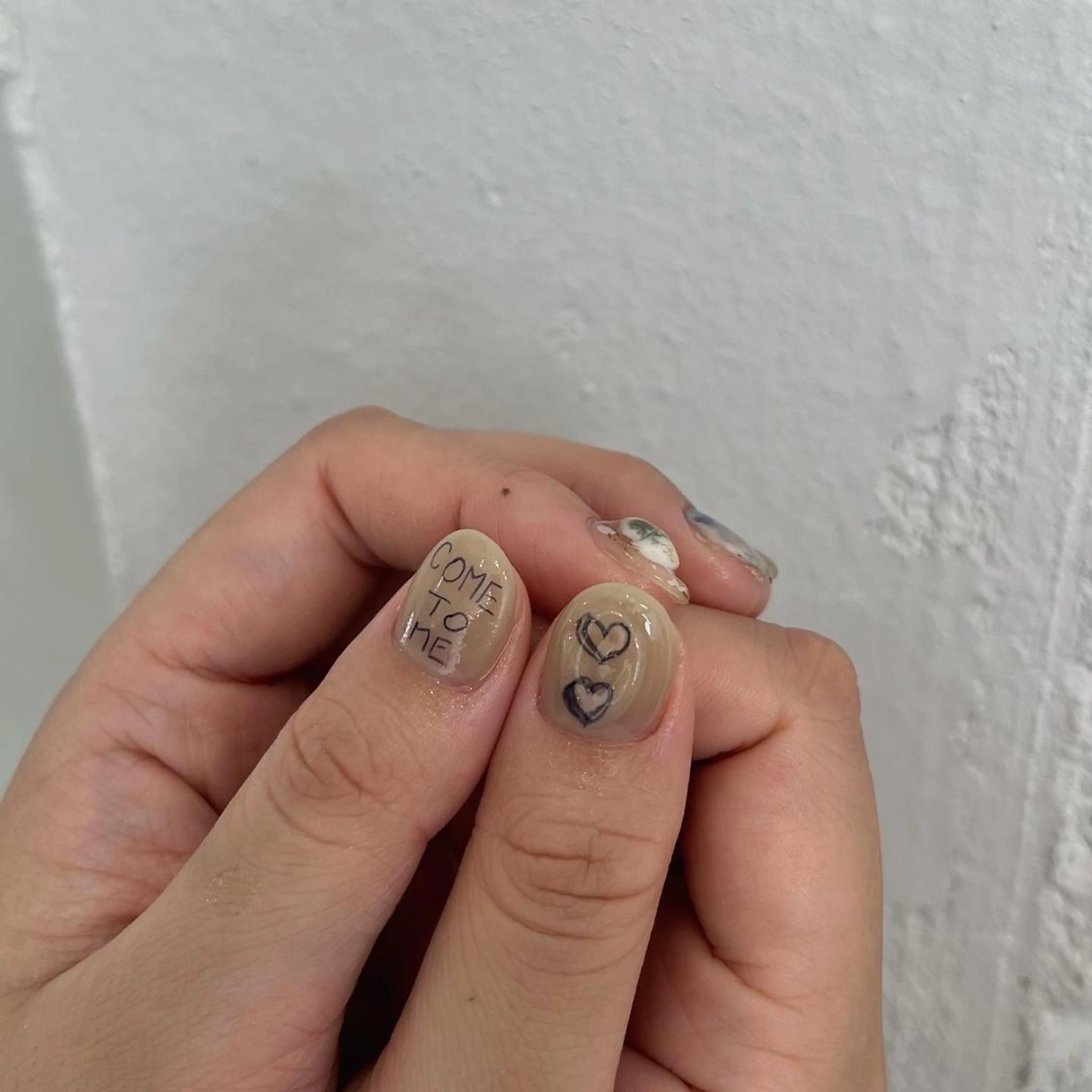 ネイル LETTER_& SAKIのネイルデザイン