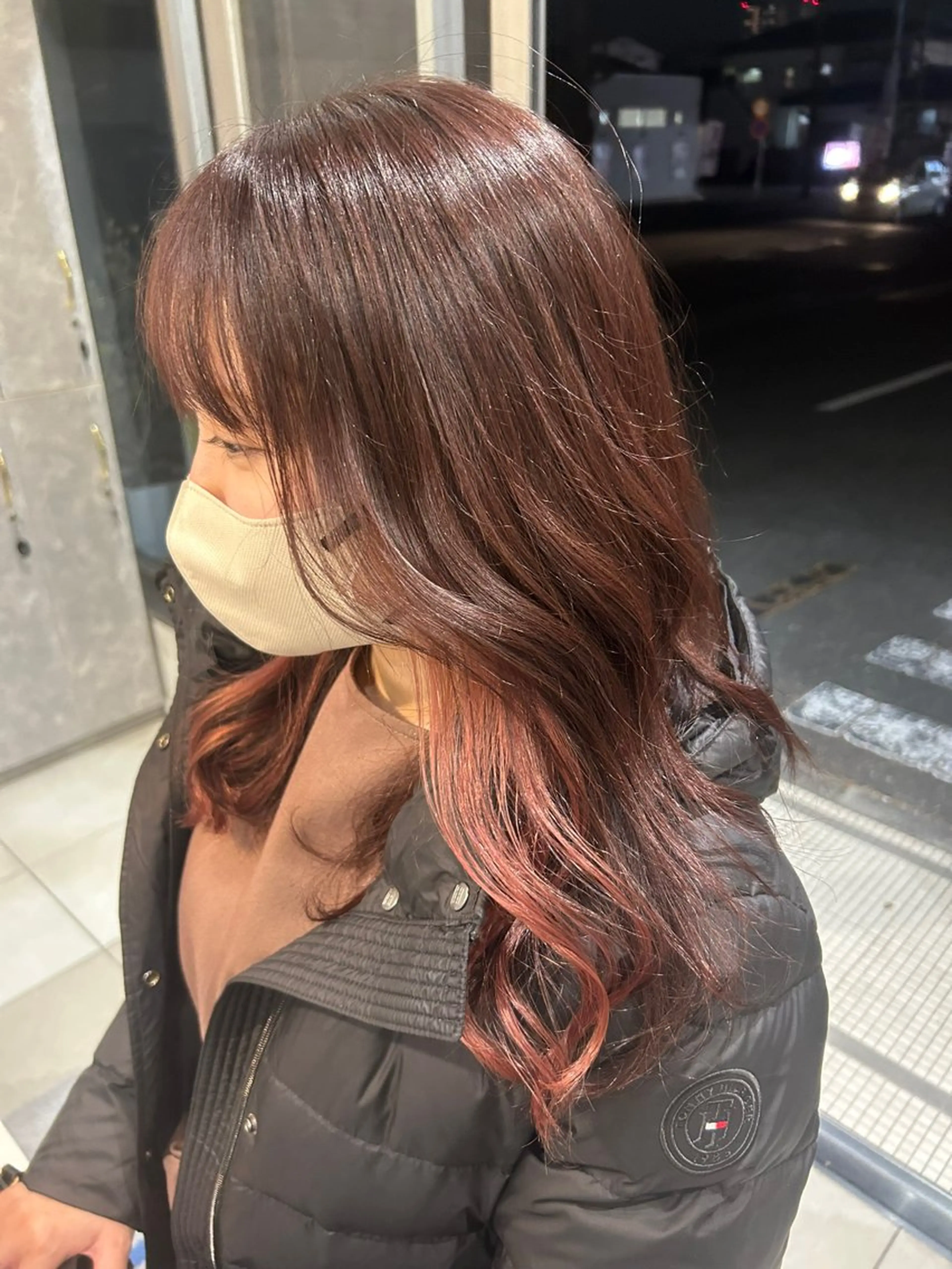 カラー 根本 美咲のヘアスタイル