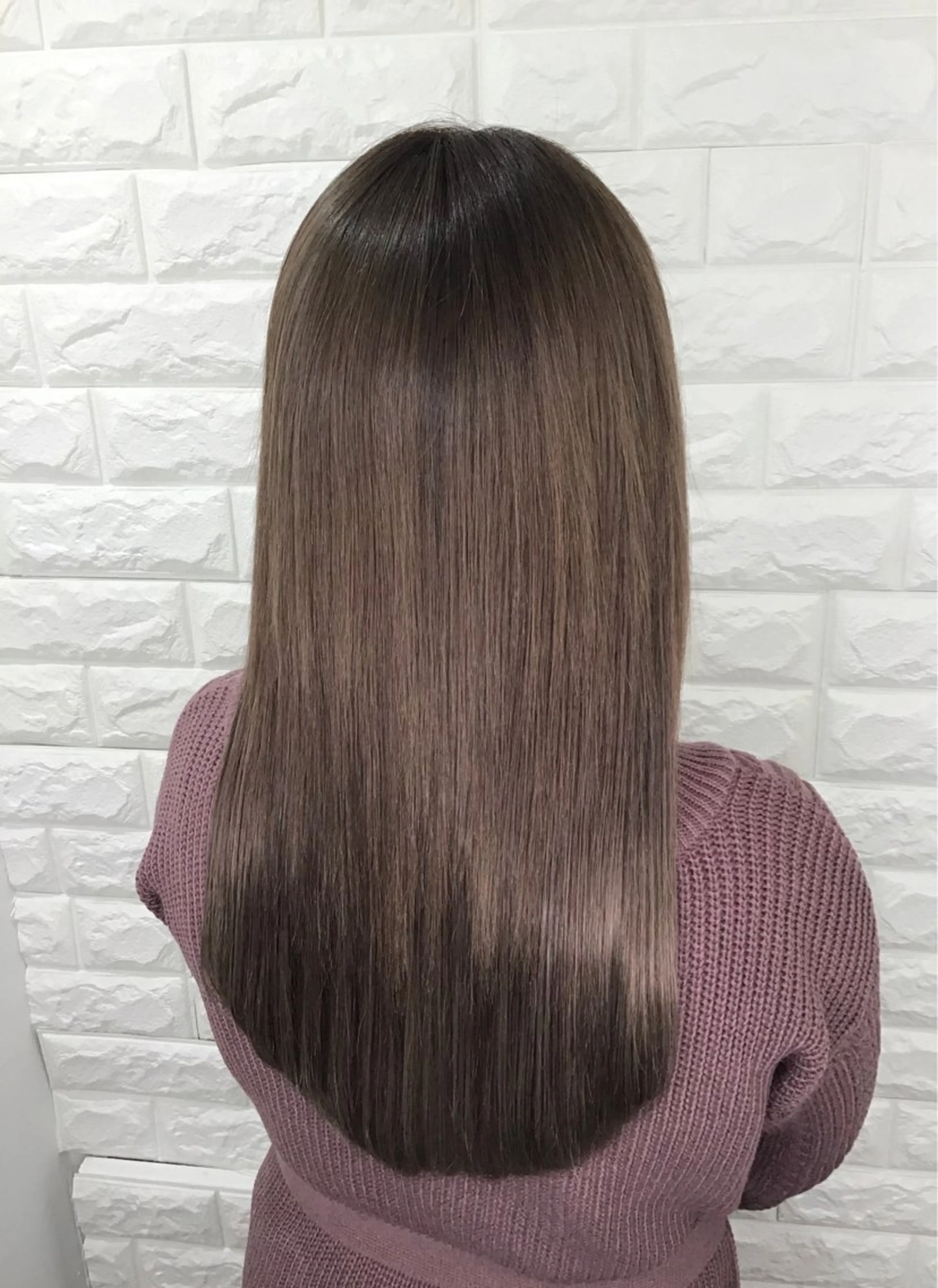 ロング カラー 🤍透明感カラー🤍 Moeのヘアスタイル