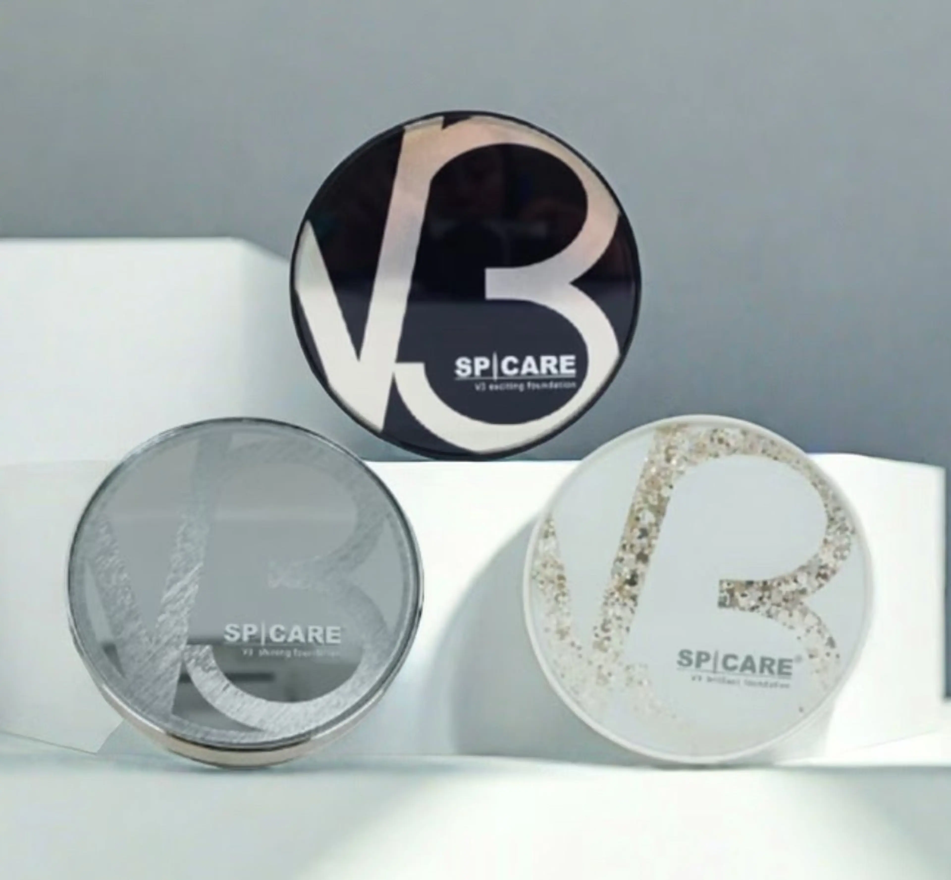 saki🎀 LED/＆ヘルシーのマツエク・マツパデザイン