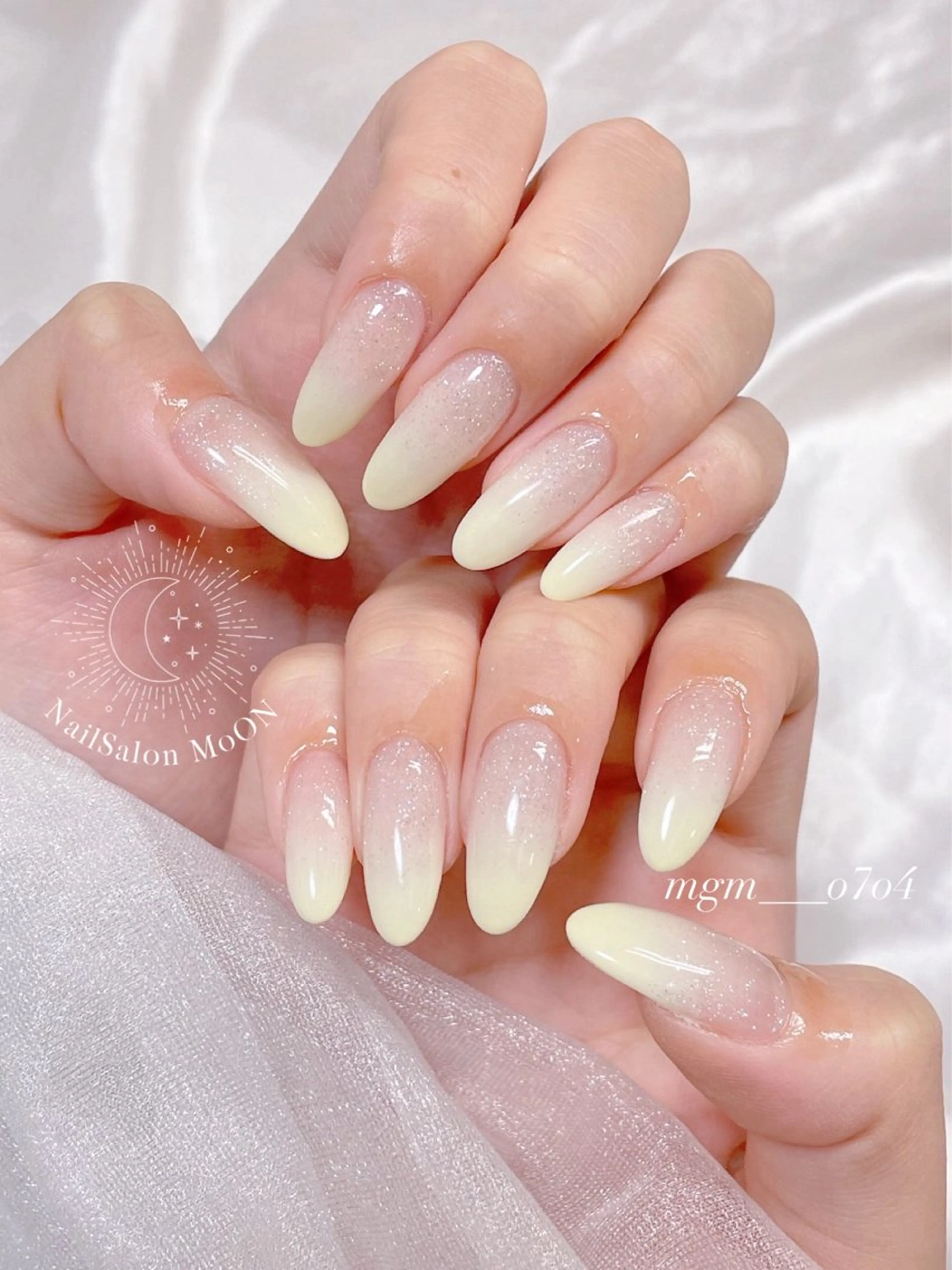 ハンドネイル ハンドケア MoON...❤︎ MeGuのネイルデザイン