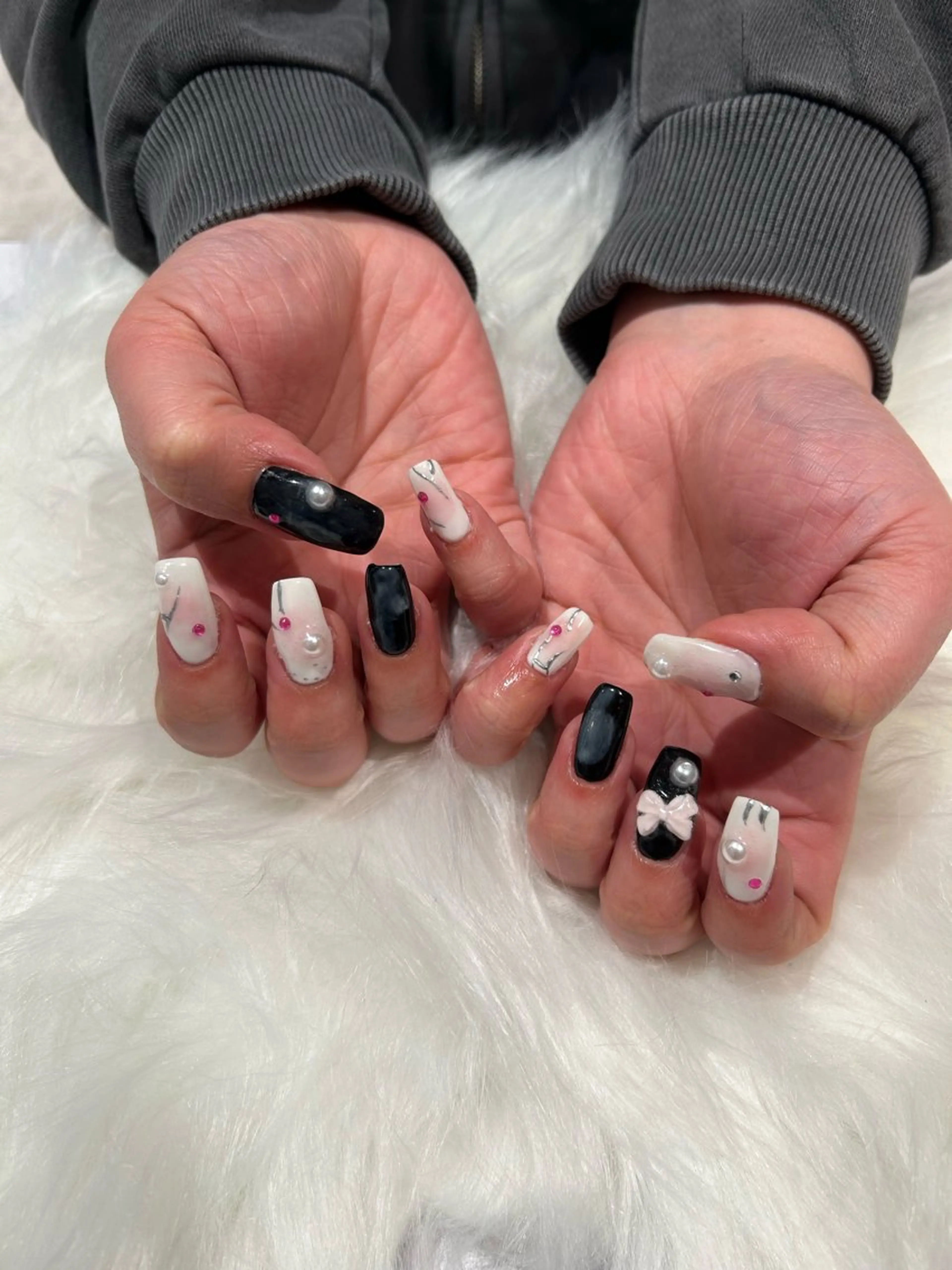 ネイル 成人式 長さ出し 韓国ネイル ショートネイル ♡ハイトーン★ ネイル/しの♡のヘアスタイル