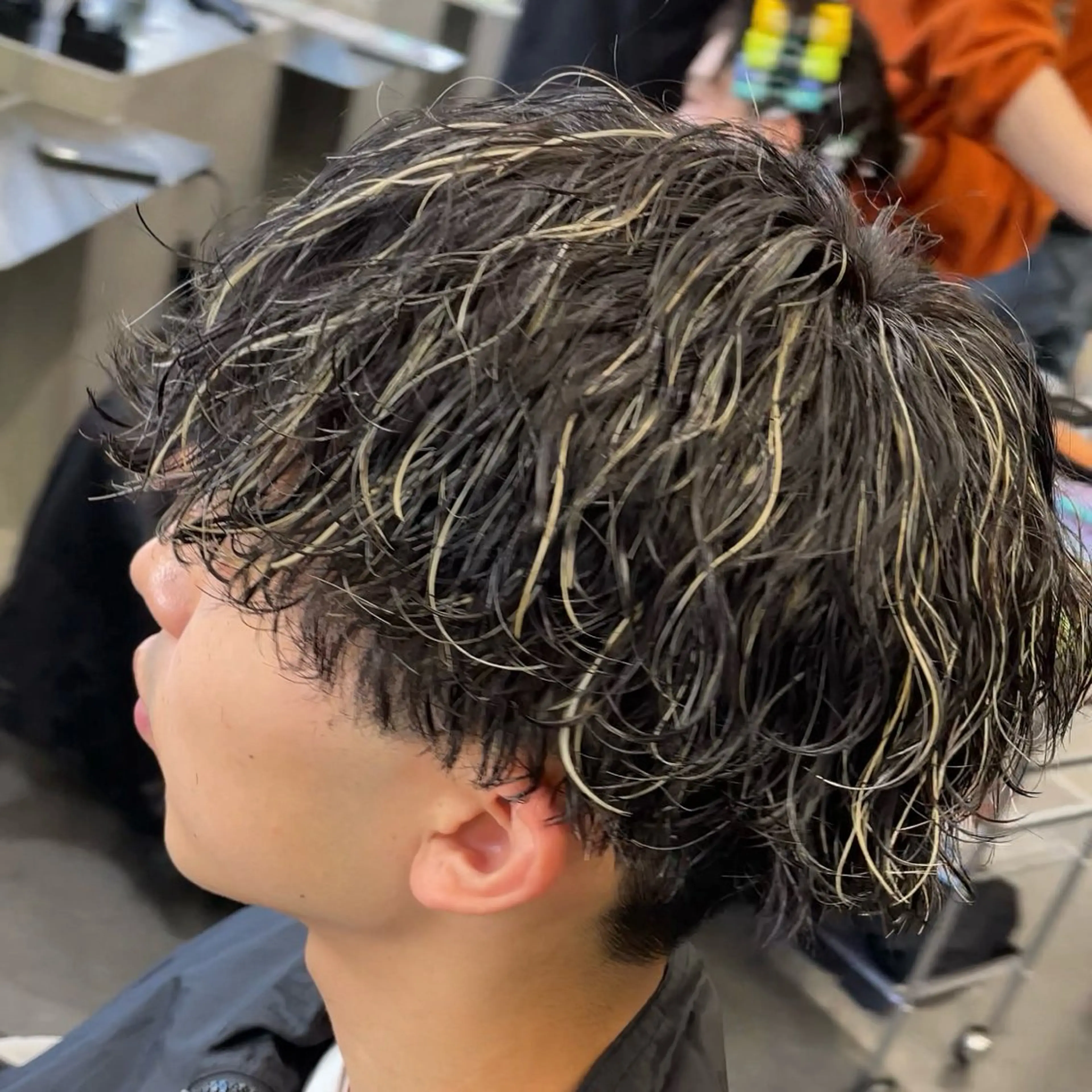 ミディアム カラー ヘアアレンジ メンズ fifth 石川 凪のヘアスタイル